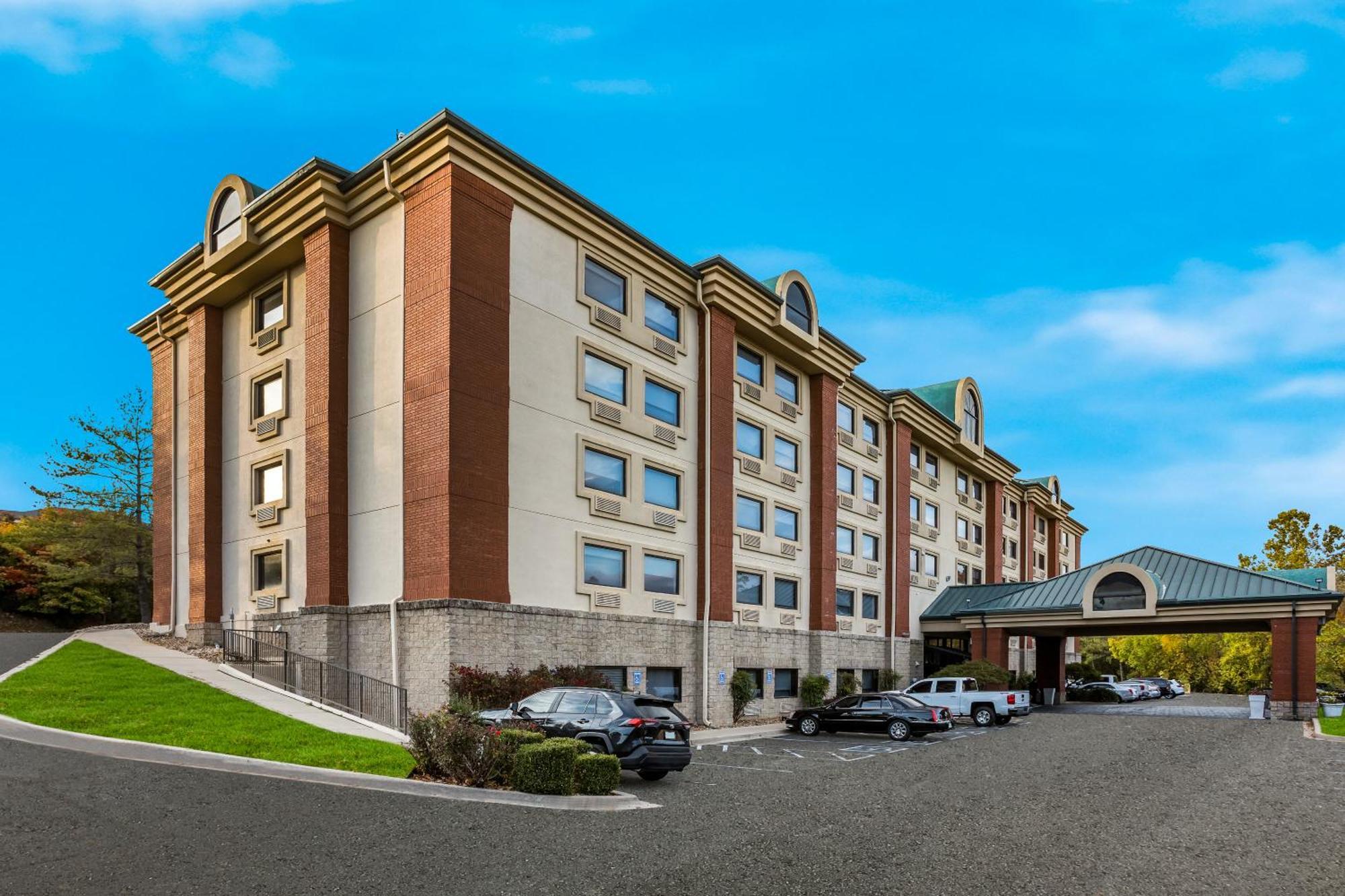 Resort Express Branson- Mountain Drive By Ihg