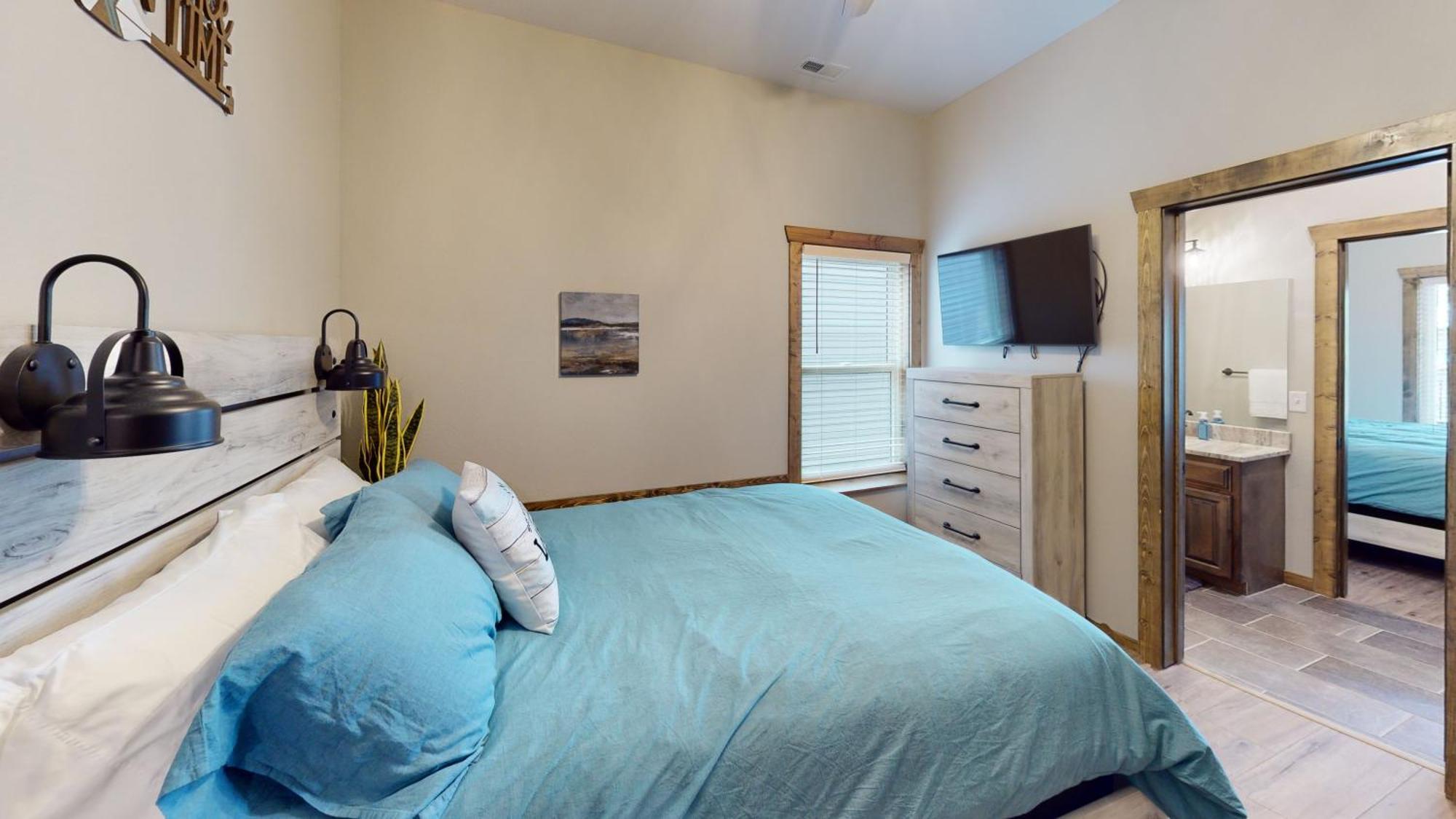 Luxury Branson