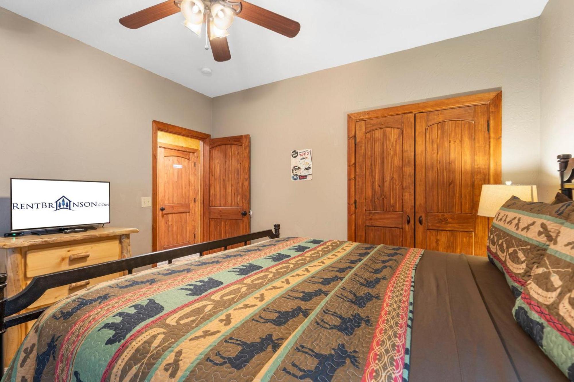 Holiday home Fishinn Impossible - Lakefront Branson