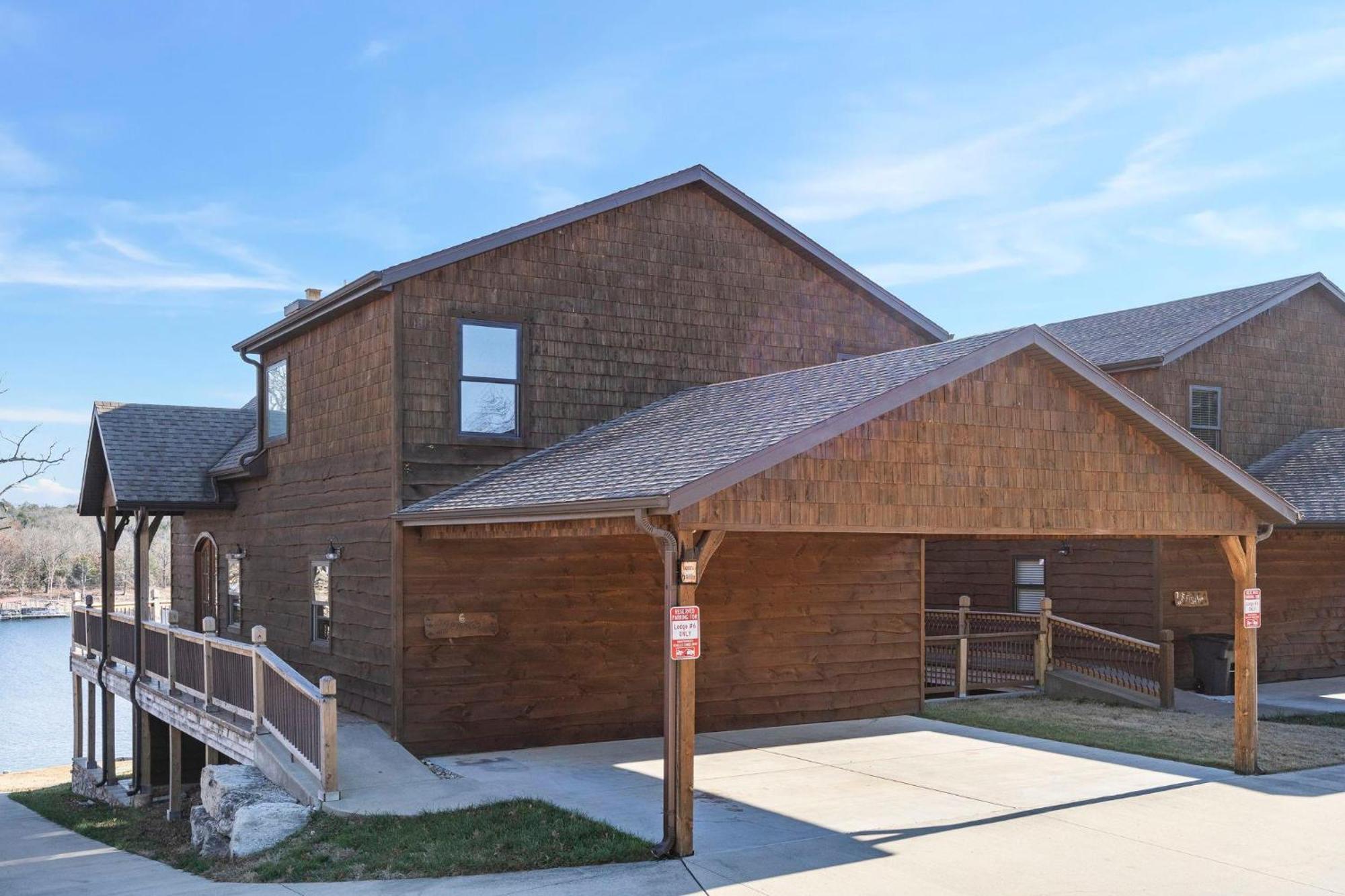 Holiday home Happiness Within - Lakefront *