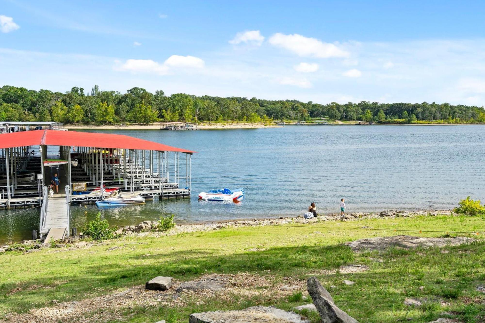 Happiness Within - Lakefront Branson
