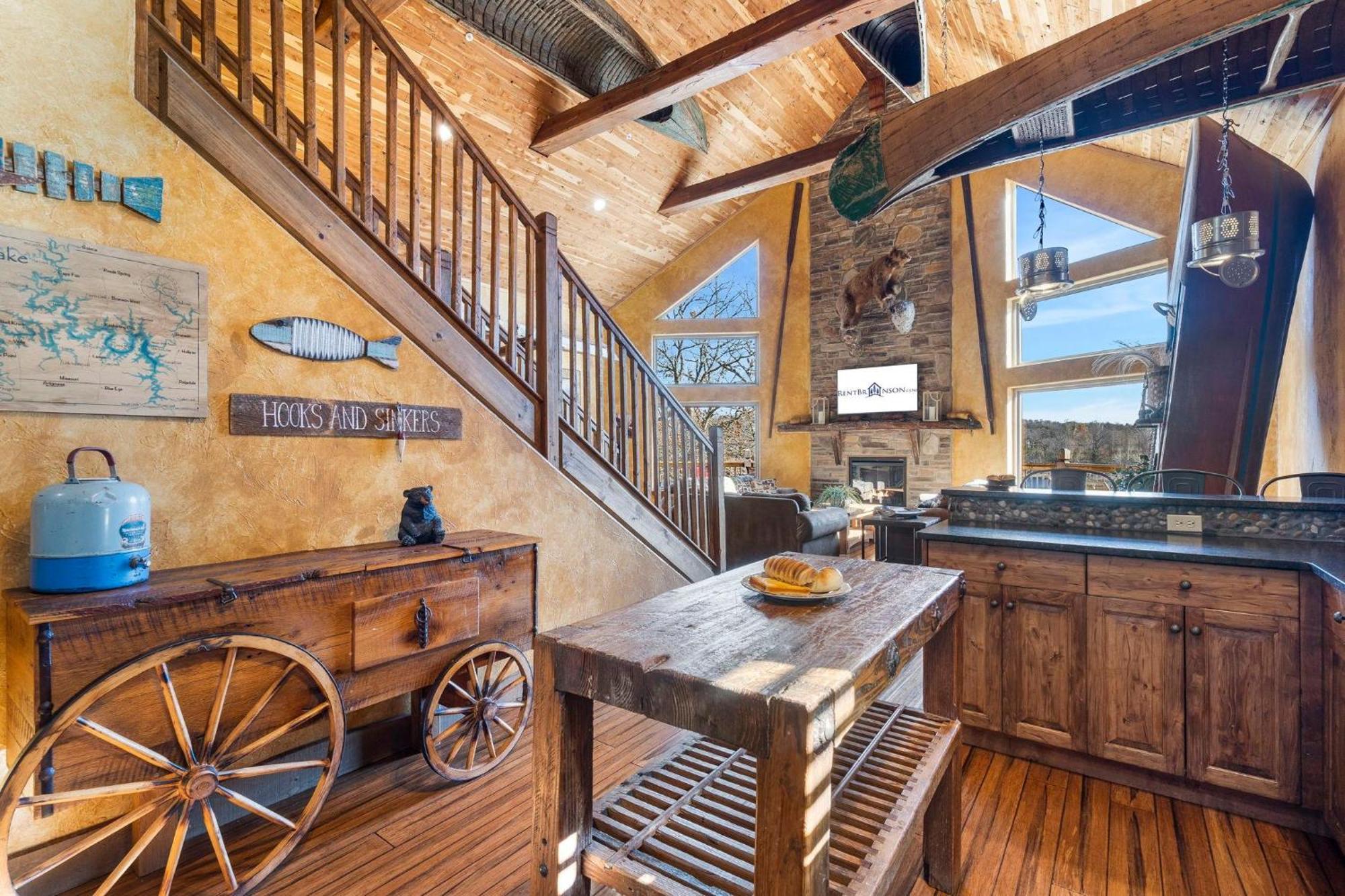 Holiday home Happiness Within - Lakefront Branson