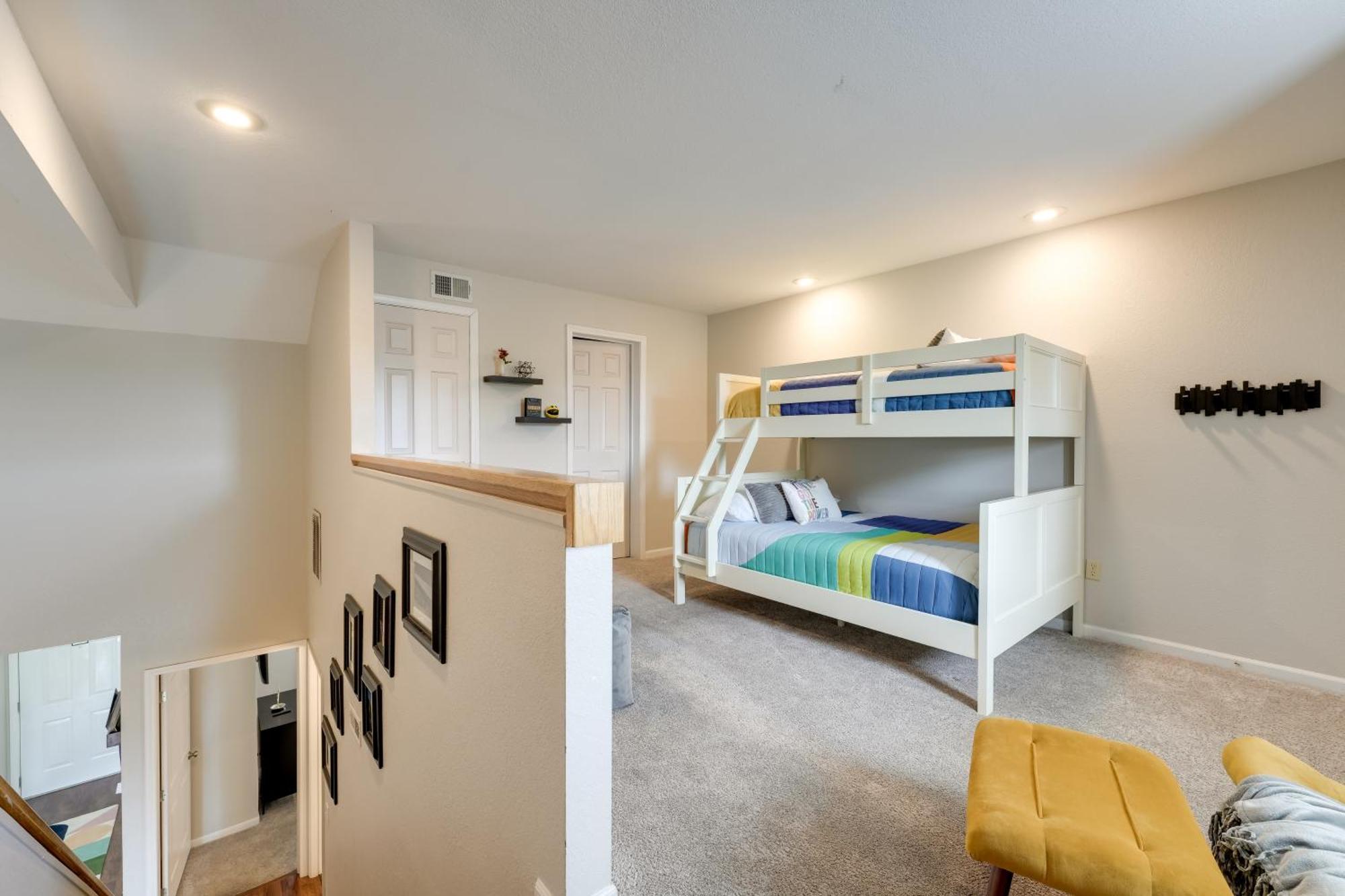 Family-friendly With Community Pools! *