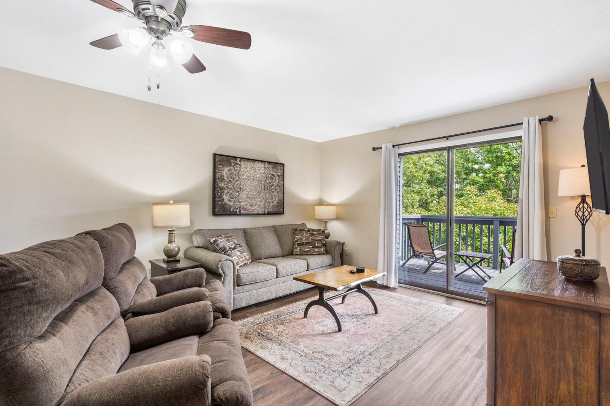 Elegant Retreat At Pointe Royale In Aparthotel *