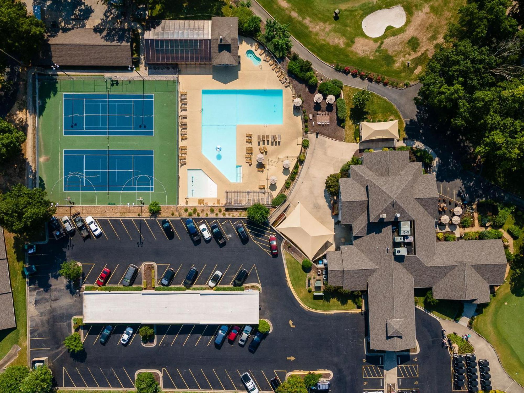 Elegant Retreat At Pointe Royale In Branson