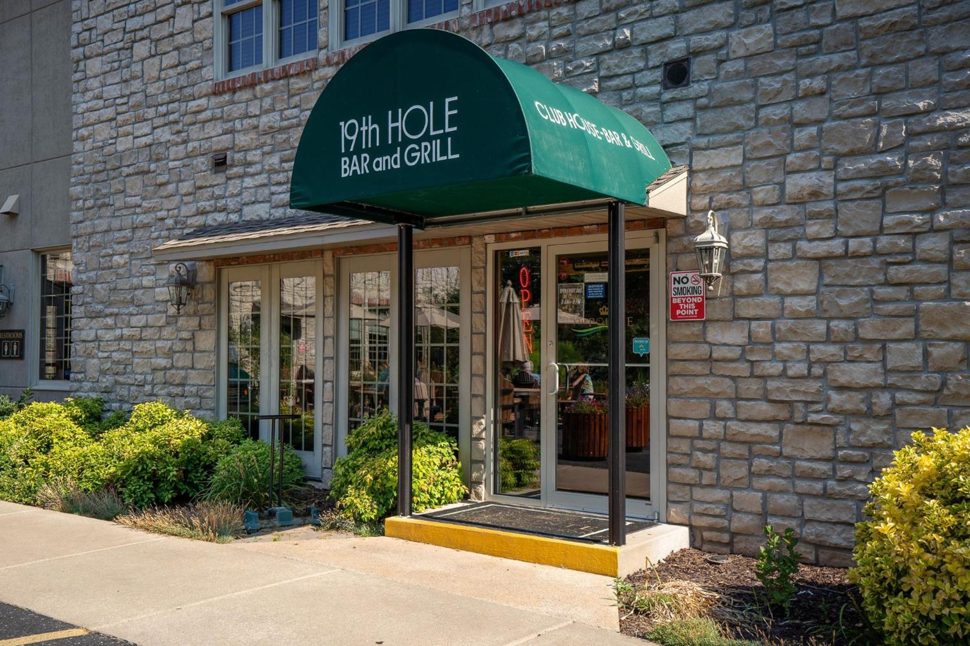 Aparthotel Elegant Retreat At Pointe Royale In *