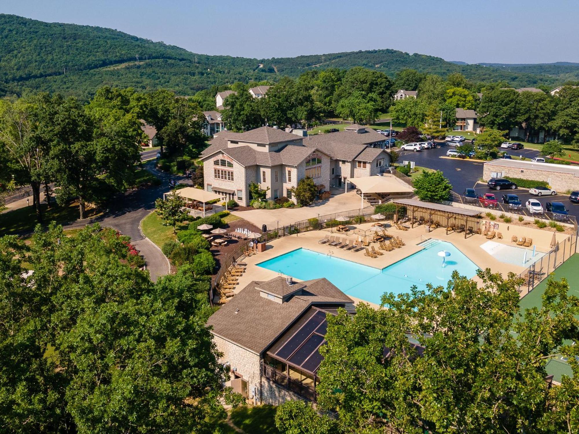 Aparthotel Elegant Retreat At Pointe Royale In *