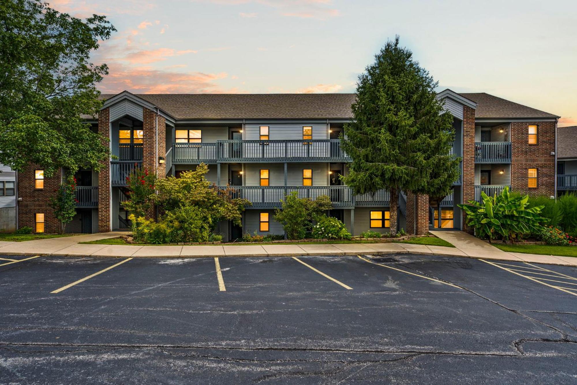 Aparthotel Elegant Retreat At Pointe Royale In *
