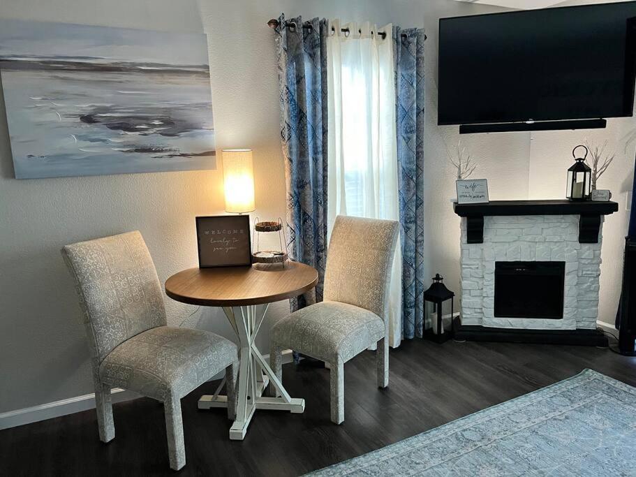 Apartment Taneycomo-topia
