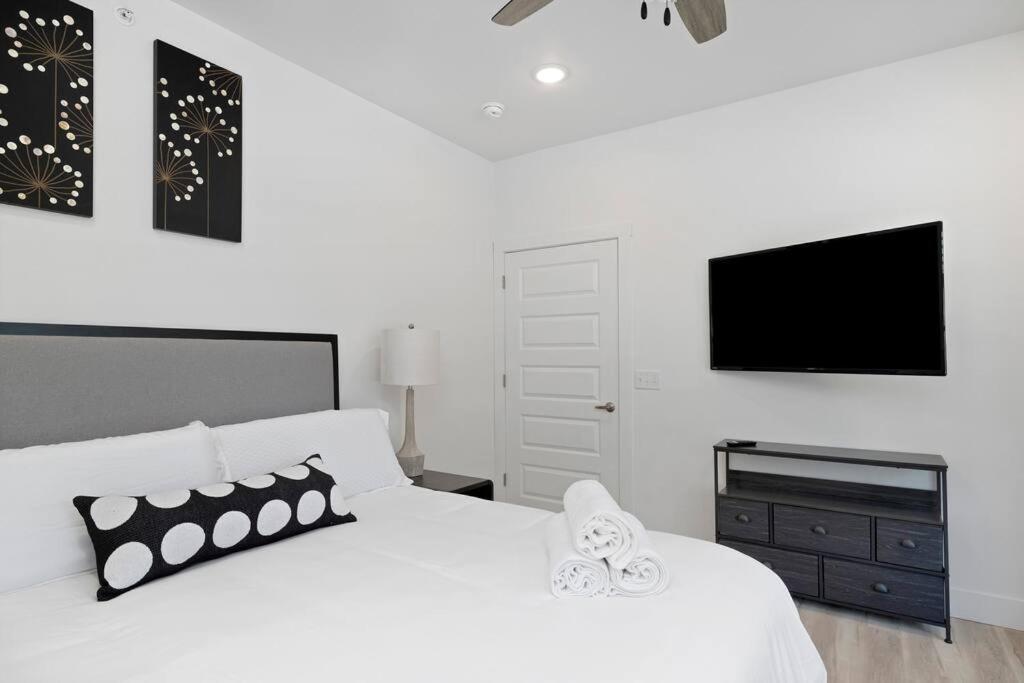 Moonstone Views Sleeps 28 Golfsim Pup Friendly *