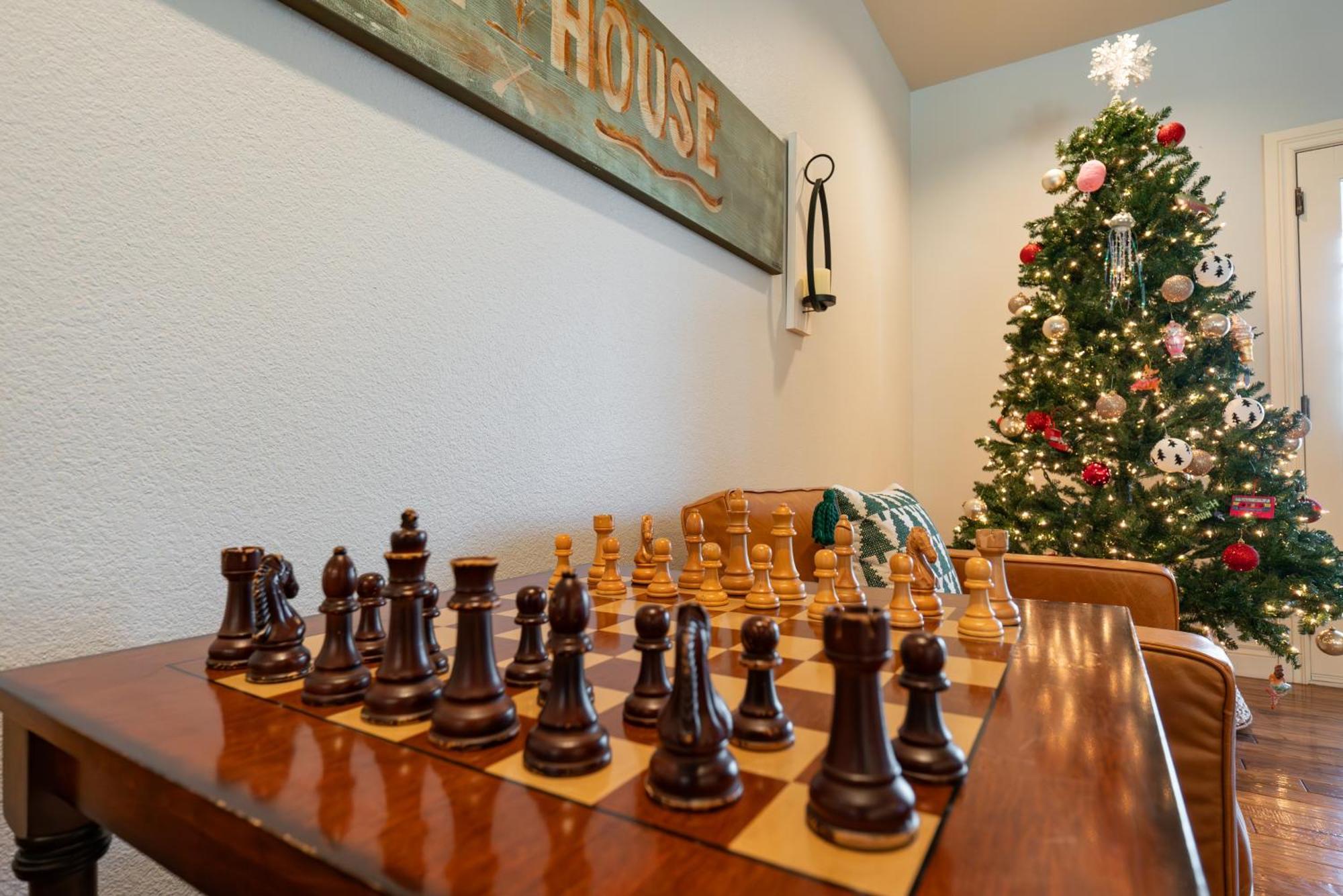 4bd Walk-in - Large Deck - Golf Course - Pool - Free Attraction Tickets Included - V120 * Branson