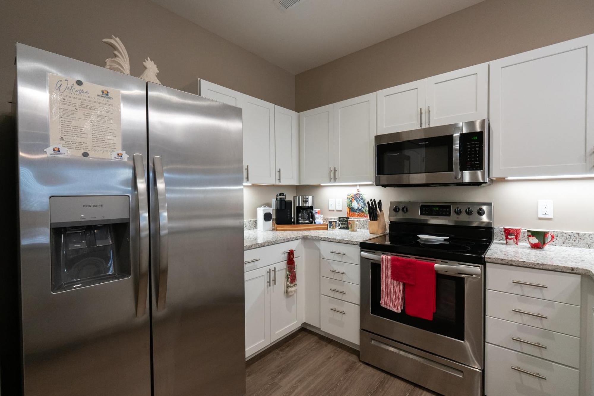 New Build - Walk-in 3br - 2 Pools - Free Tickets Included - Fhg-208