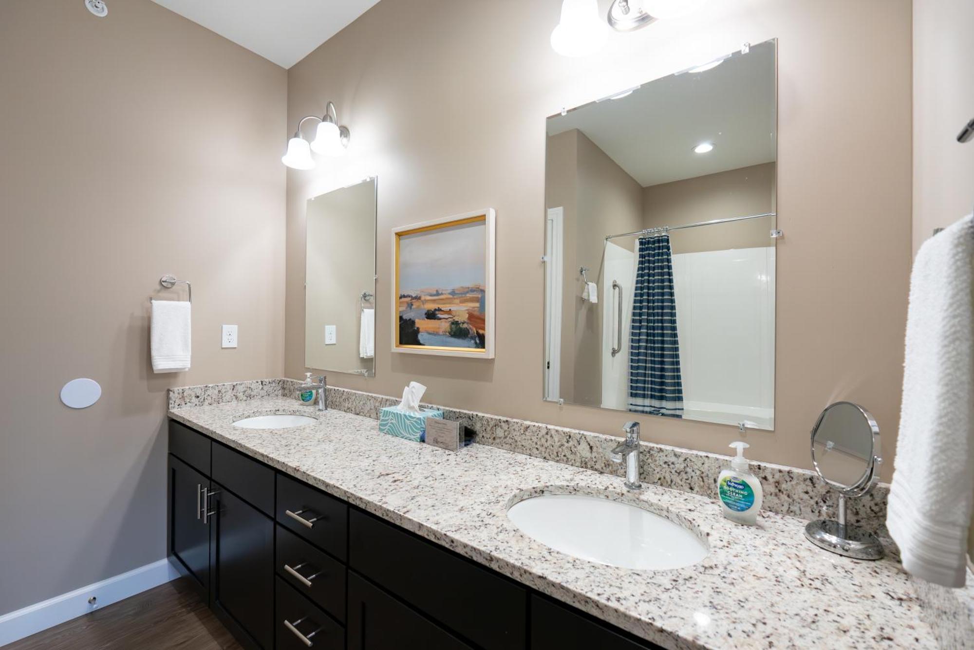 New Build - Walk-in 3br With Arcade Game - Free Attraction Tickets Included -- Fhg-207 *