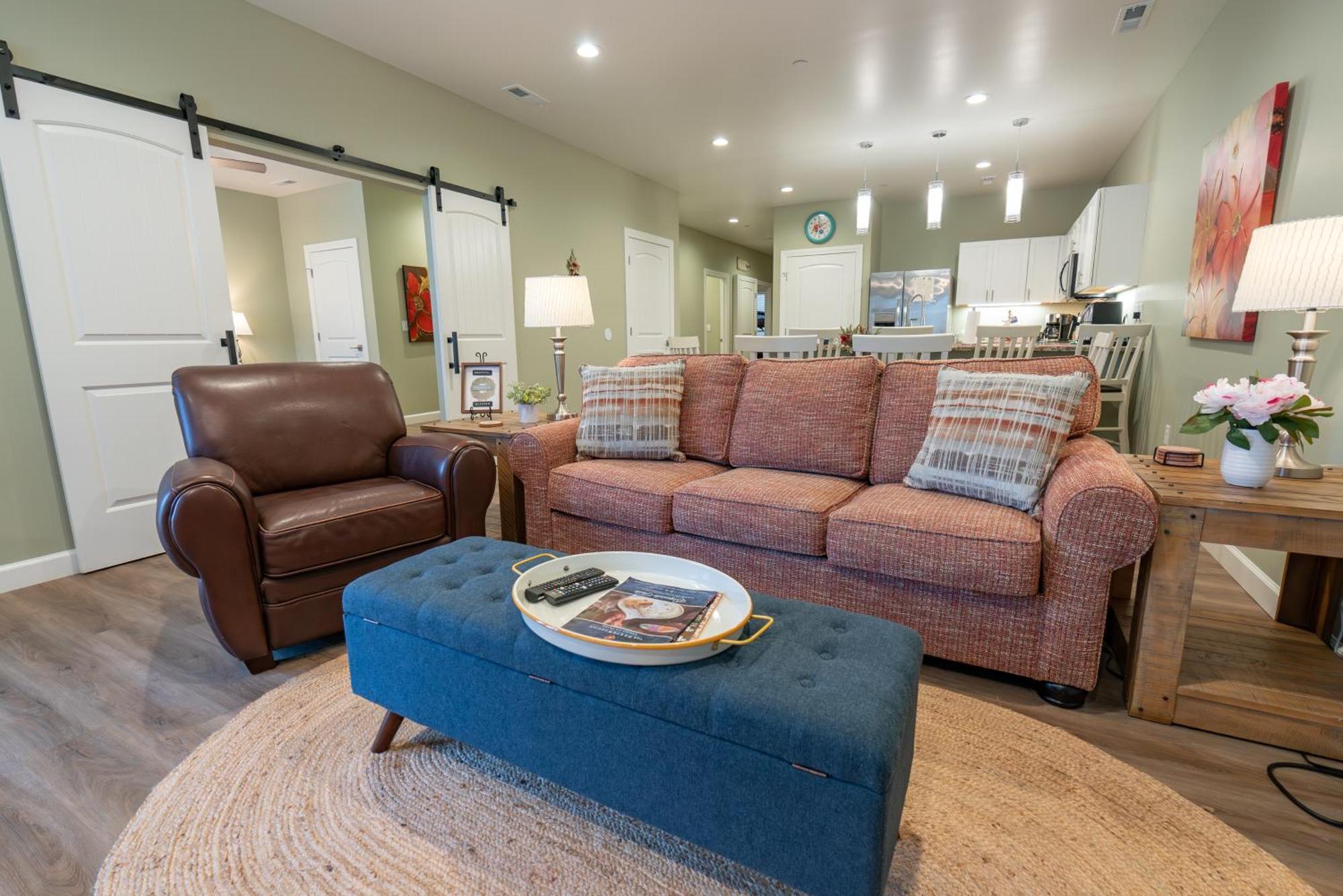 Holiday home New Build - Luxury 3br Walk-in With Amenities - Free Tickets Included - Fhg-107