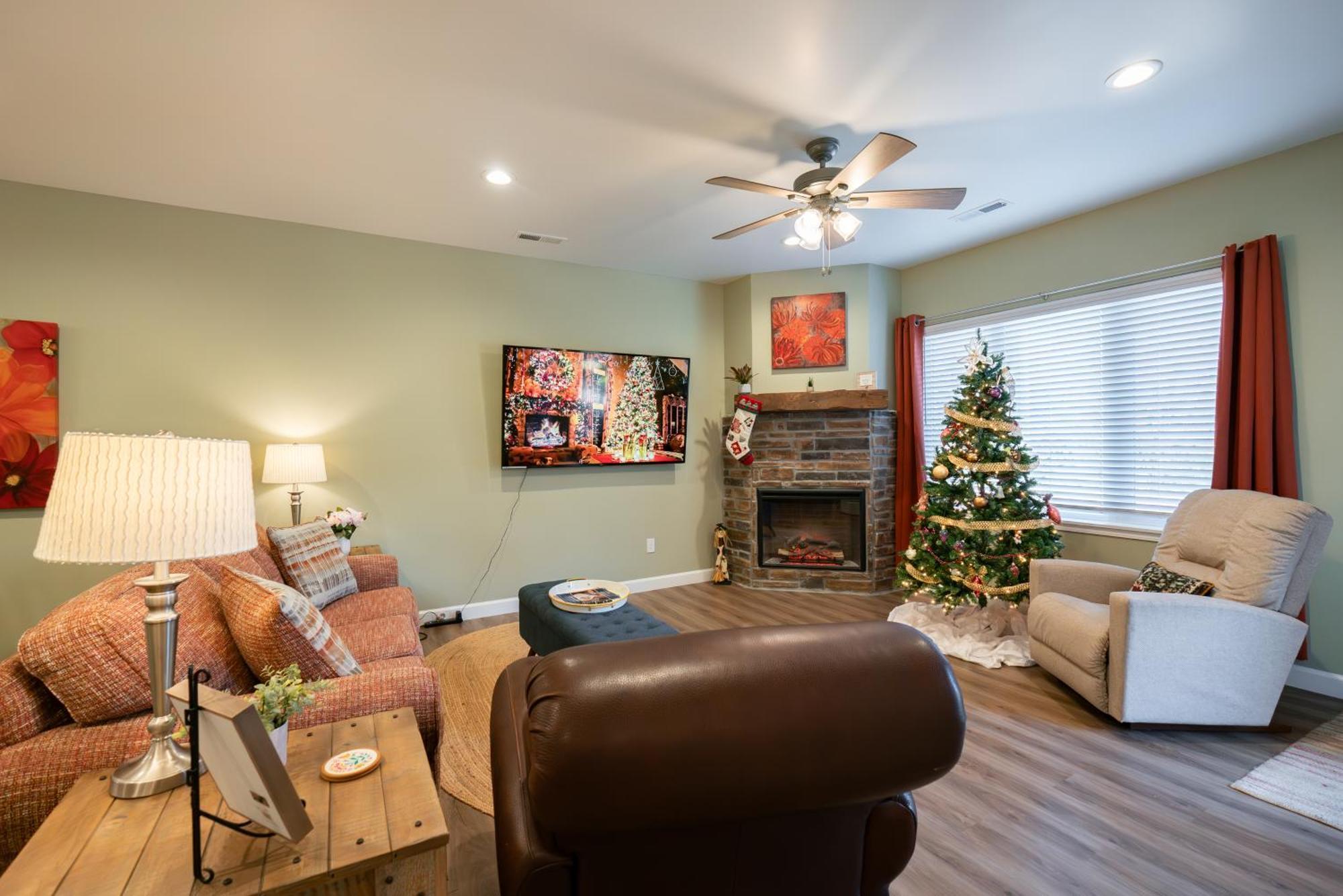 Holiday home New Build - Luxury 3br Walk-in With Amenities - Free Tickets Included - Fhg-107 *