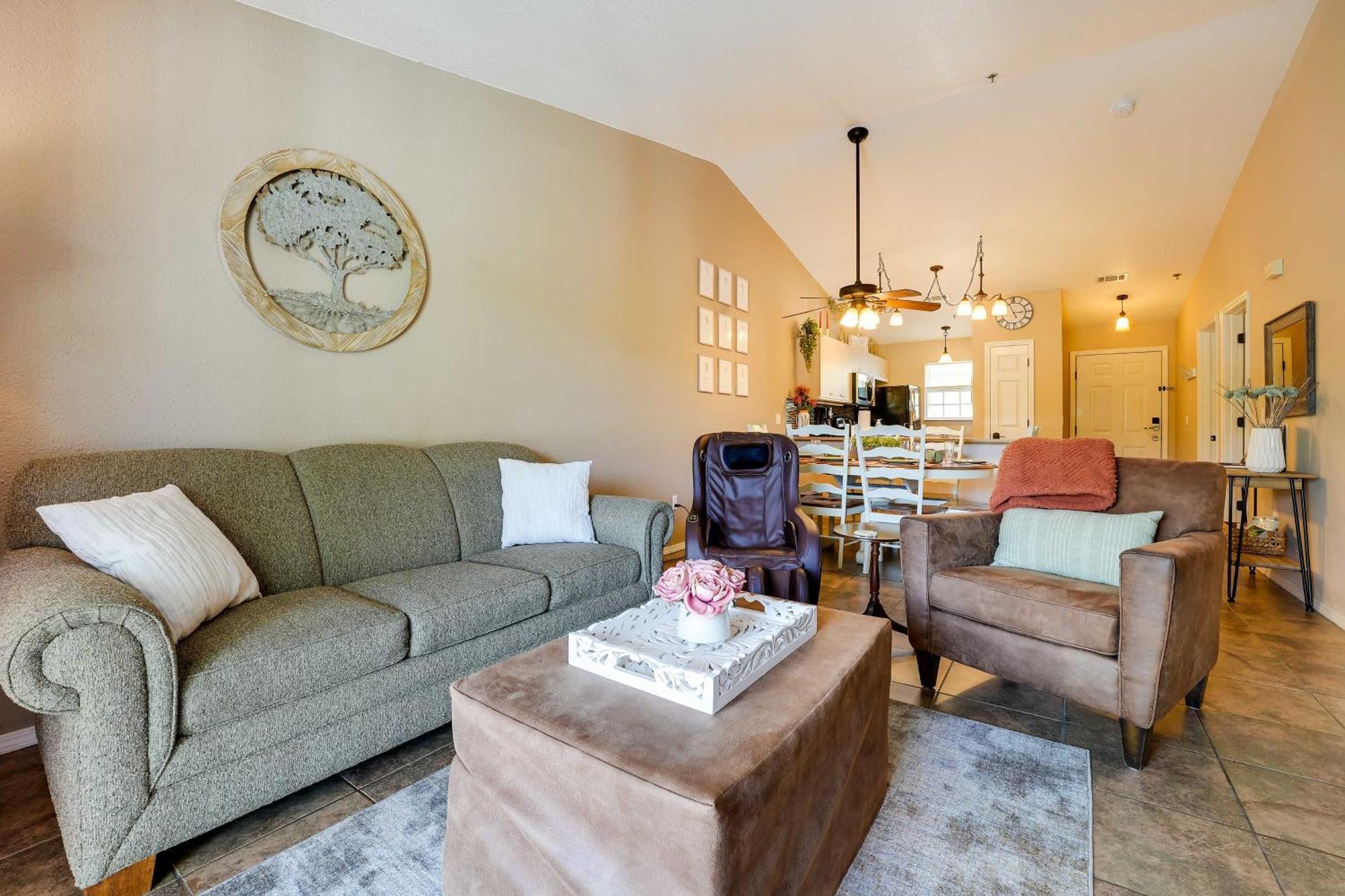 Apartment Centrally Located Step-free Access *