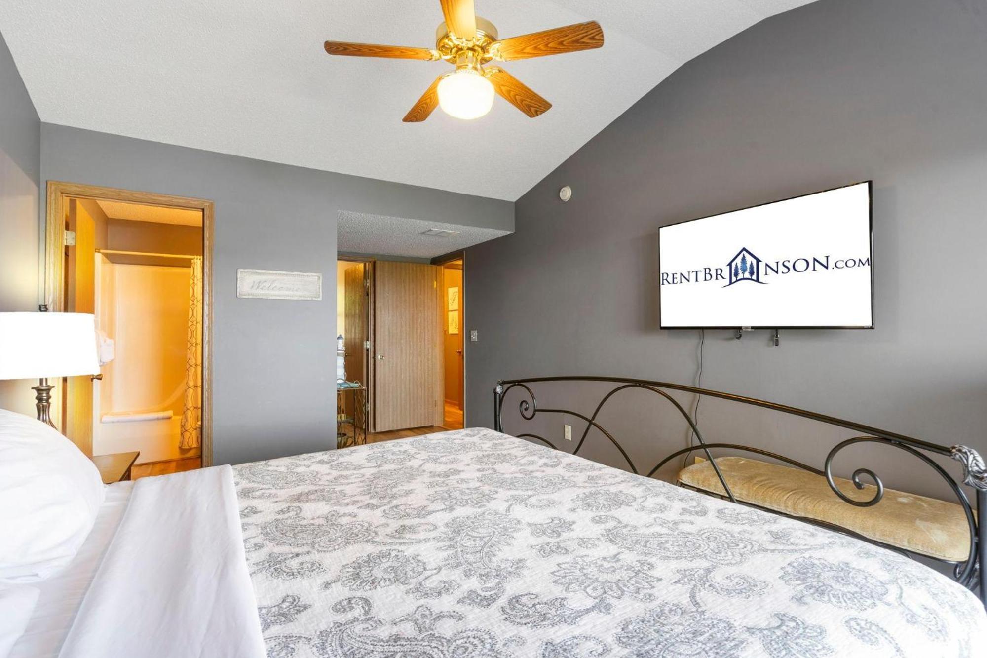 Shagbark Hickory -- 1010 Holiday home