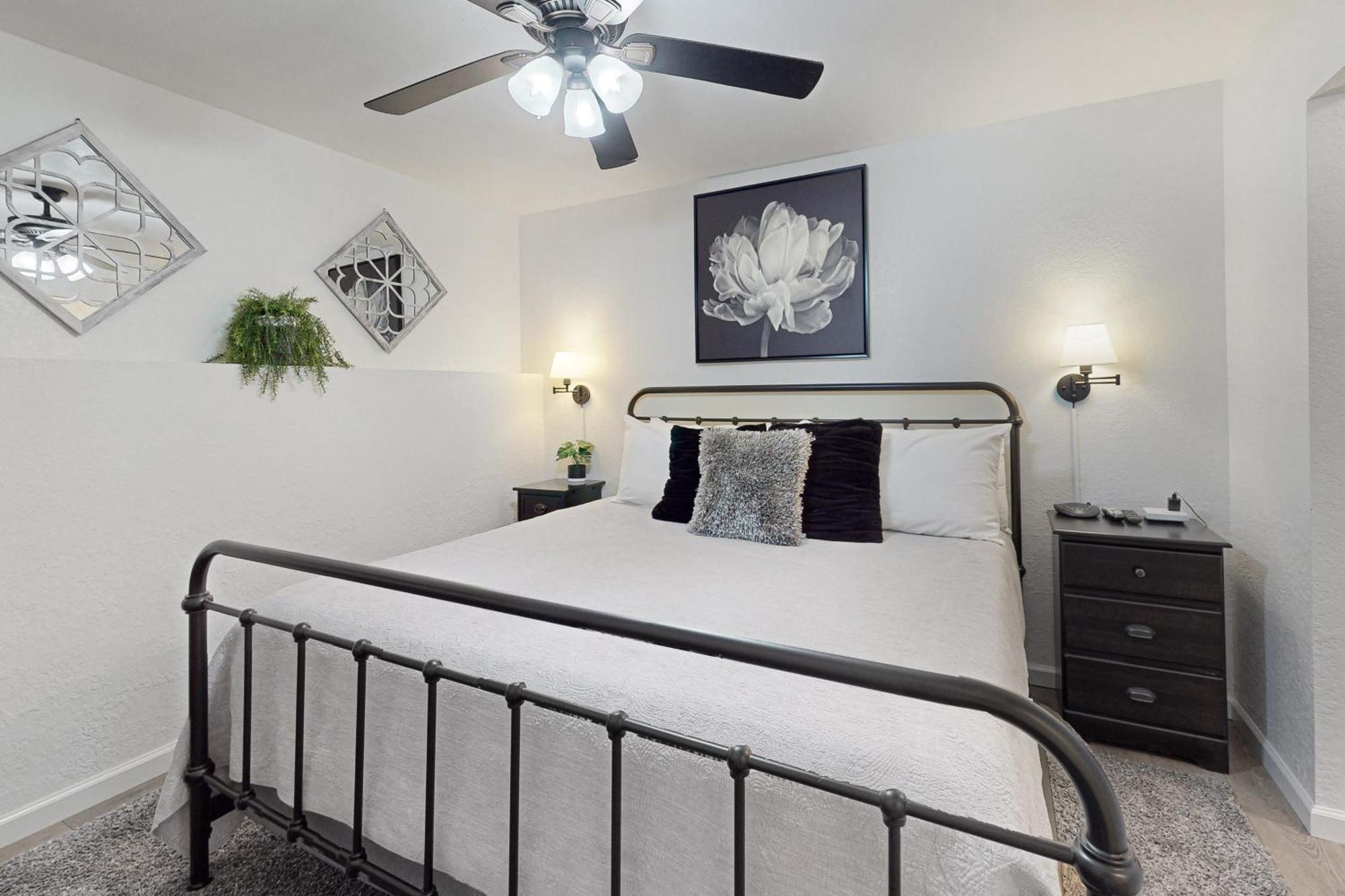 Pointe Royale Condos, #5