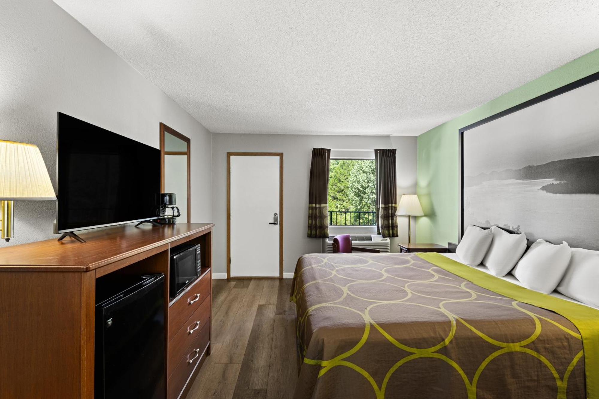 Super 8 By Wyndham - Shepherd Of The Hills Exwy Motel Branson