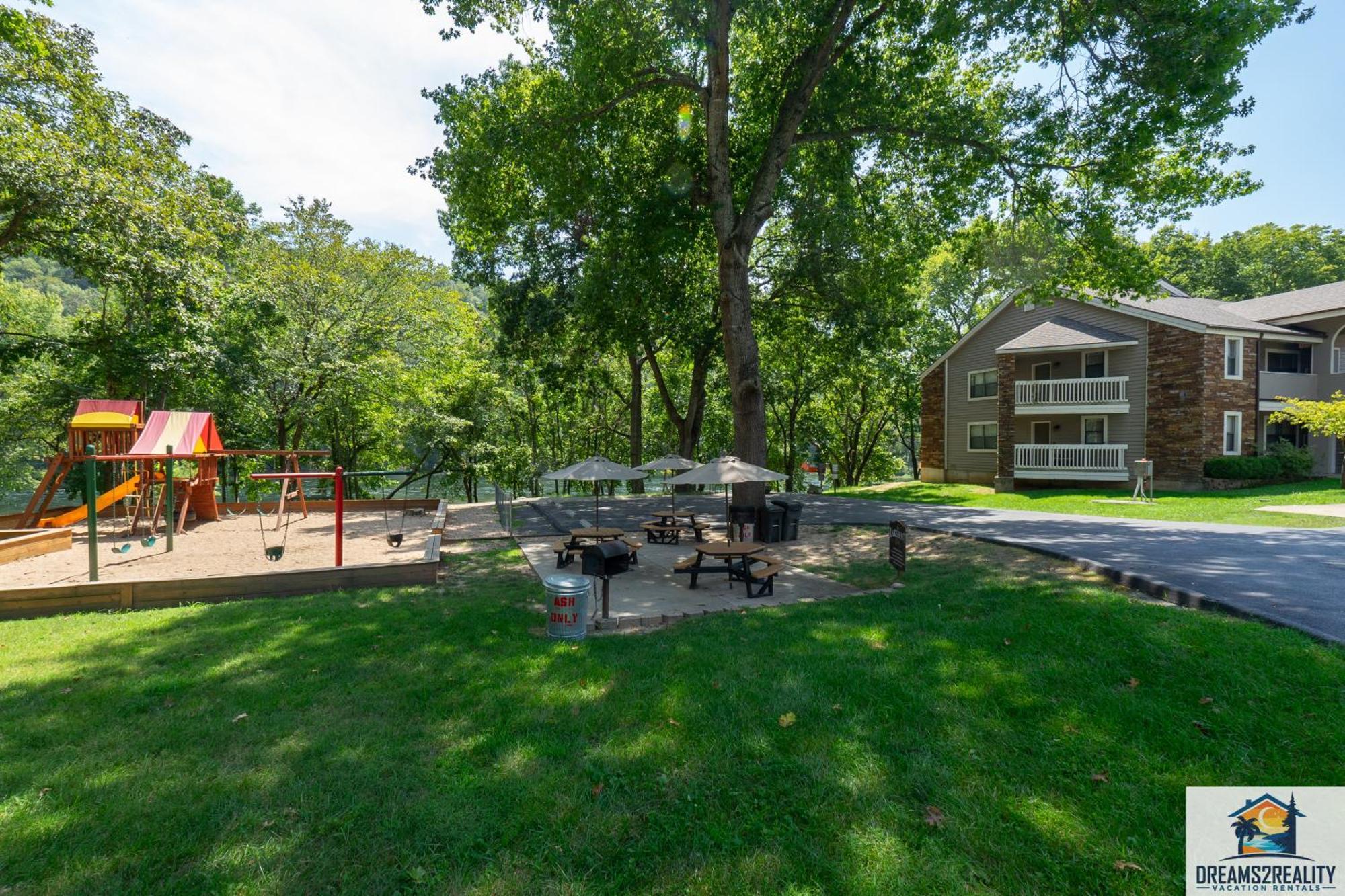3br With View - Trout Fishing - Playground - 2 Pools - Free Tickets Included - Pr69-9 * Branson