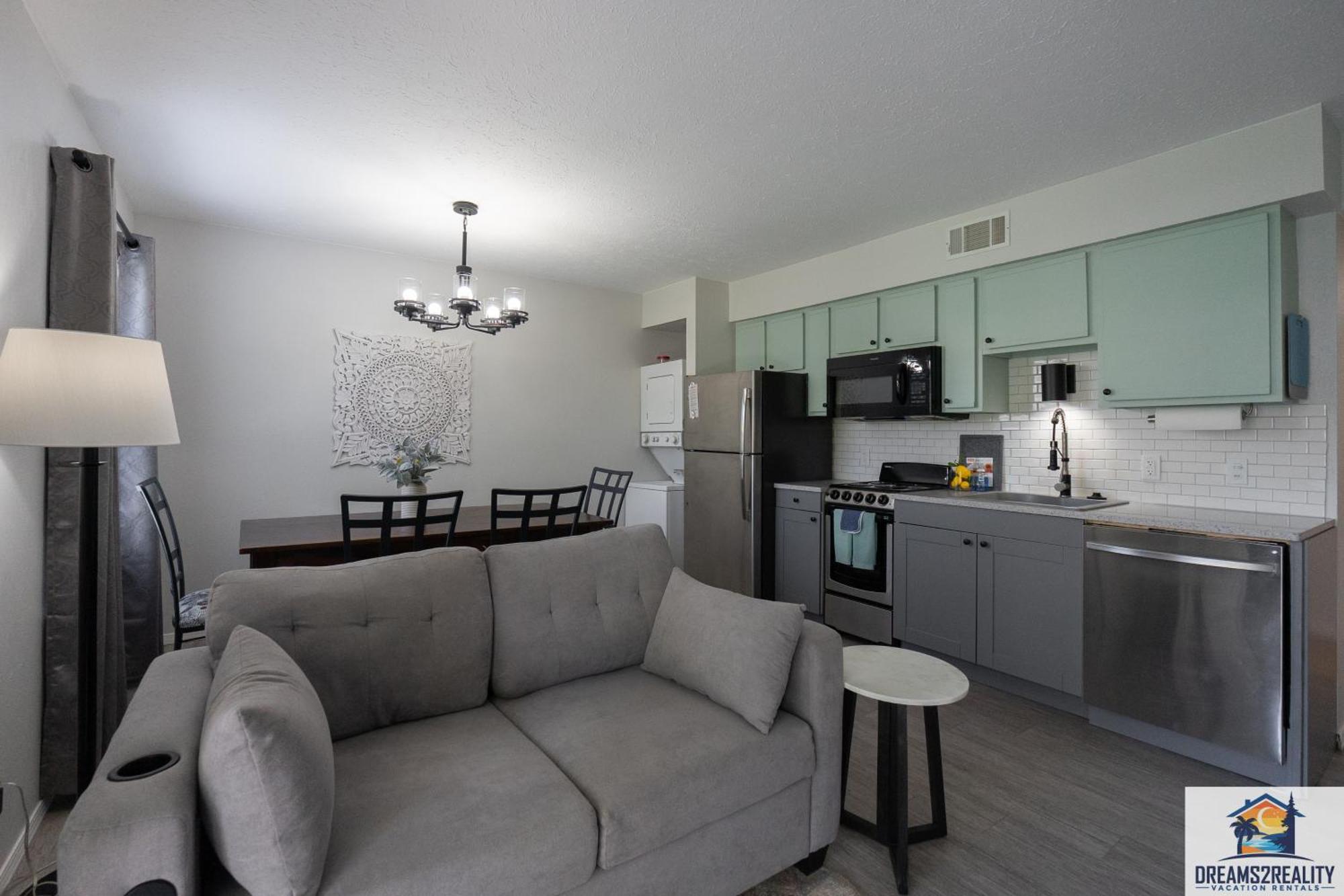 2br Walk-in - Water View - Location - Free Tickets Included - Fc40-5 *