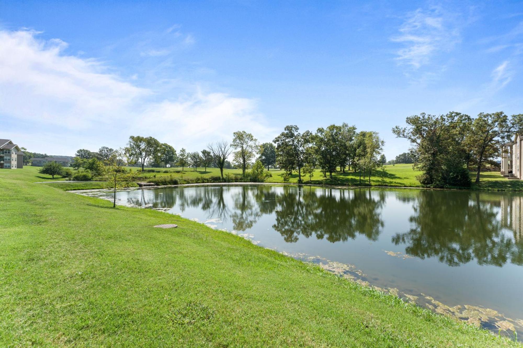 Apartment Carefree Getaways