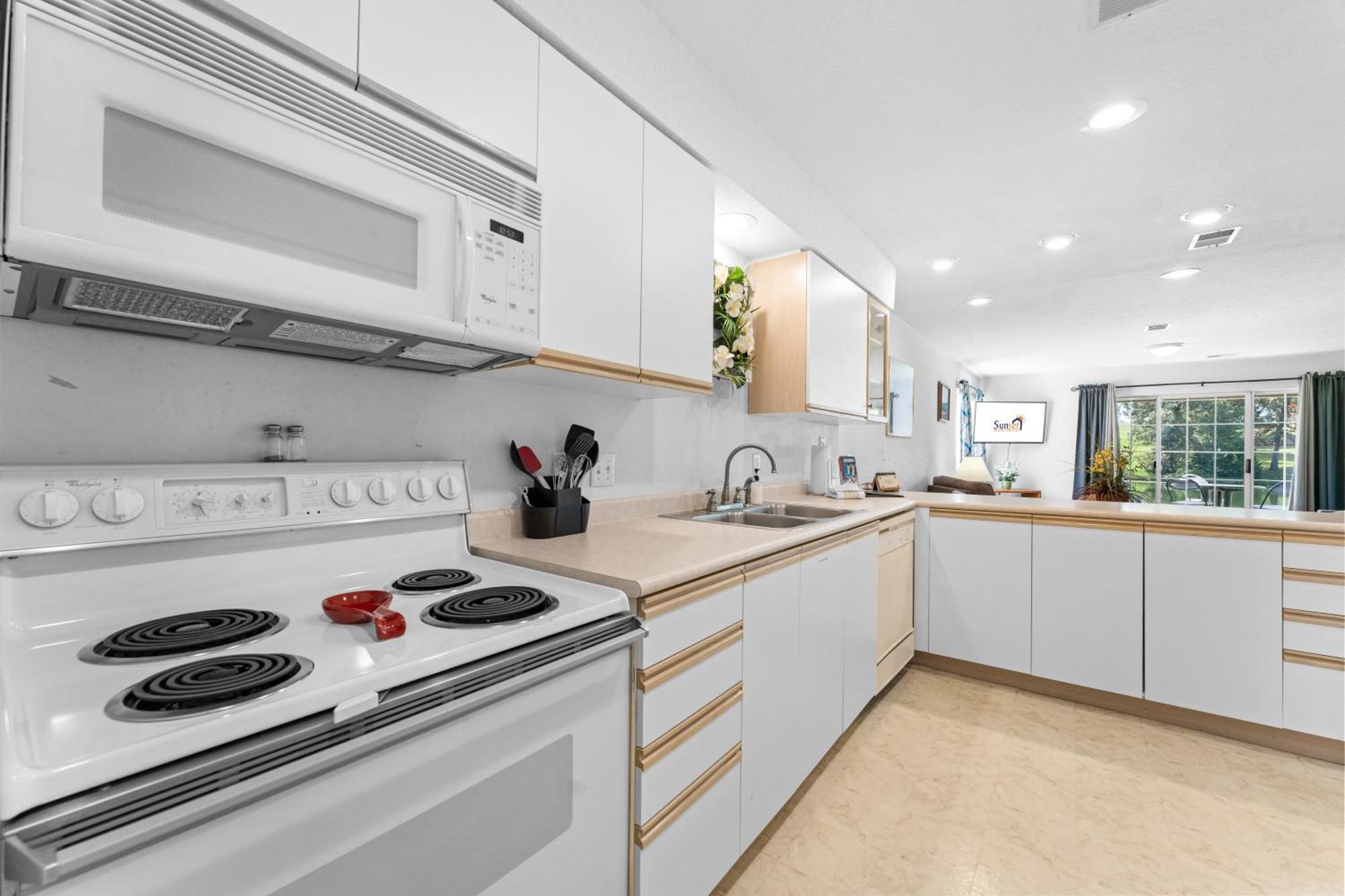 Apartment Carefree Getaways