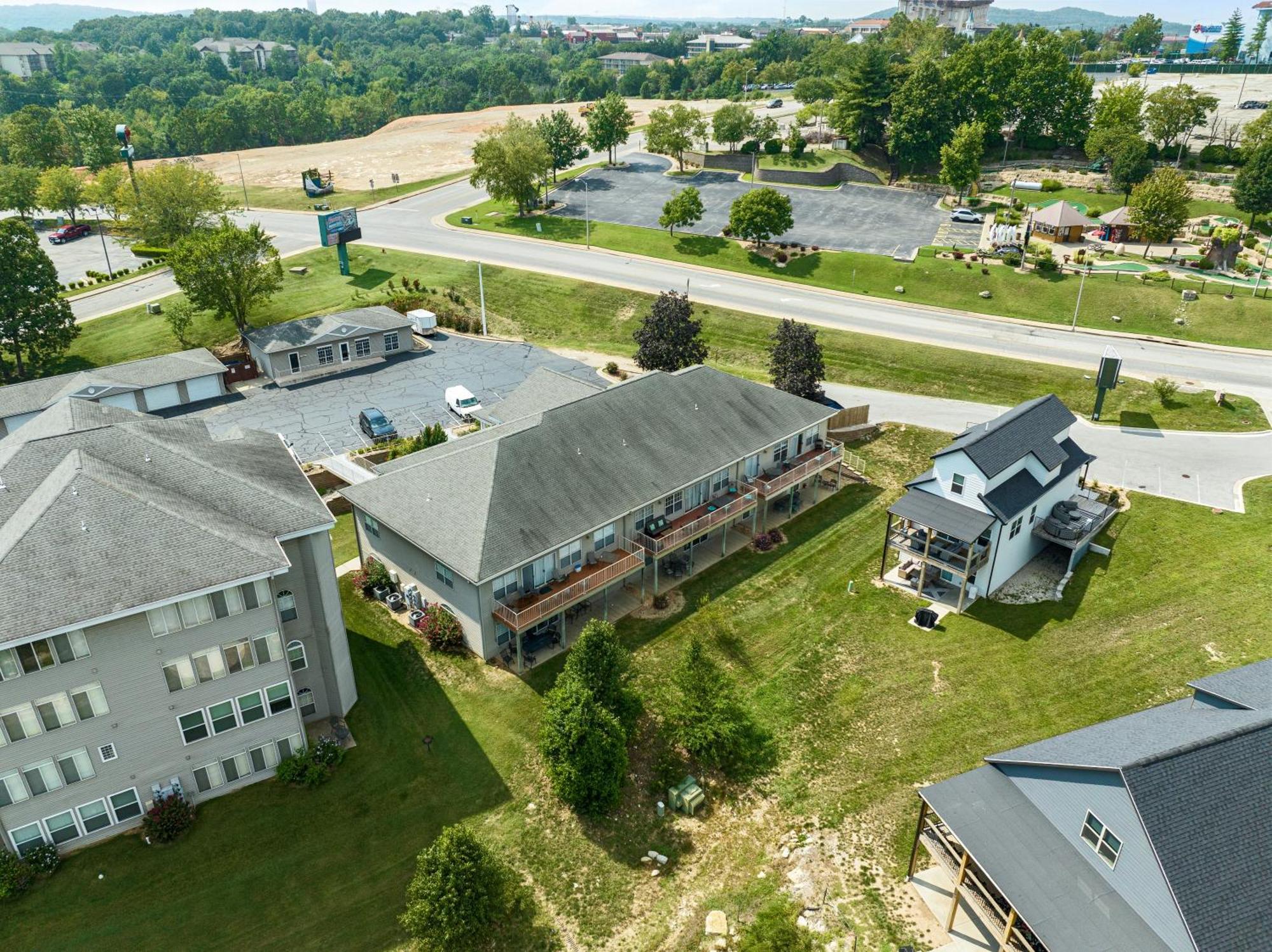 Mountain Grand