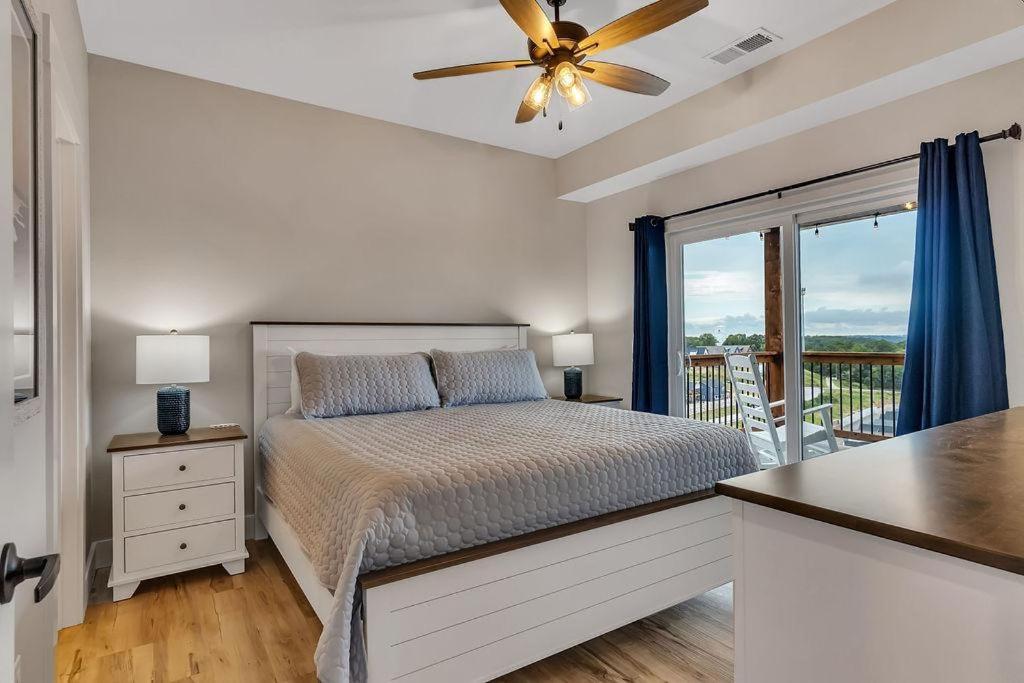 Lochview * Branson