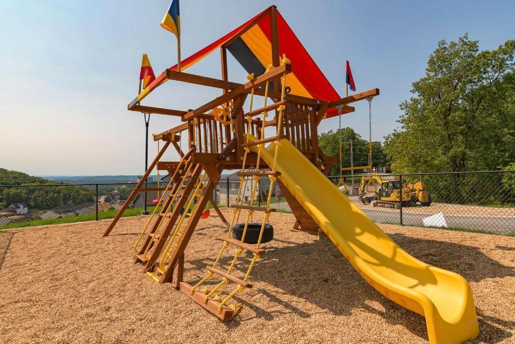 Lakehouse Branson