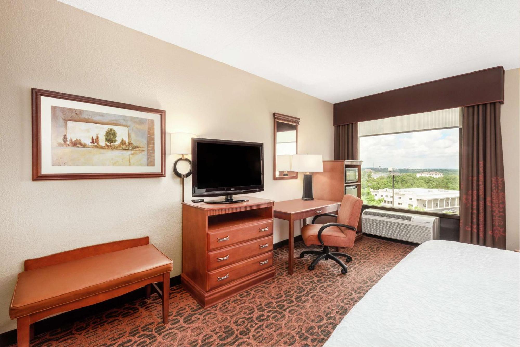 Hampton On The Strip Hotel 3*