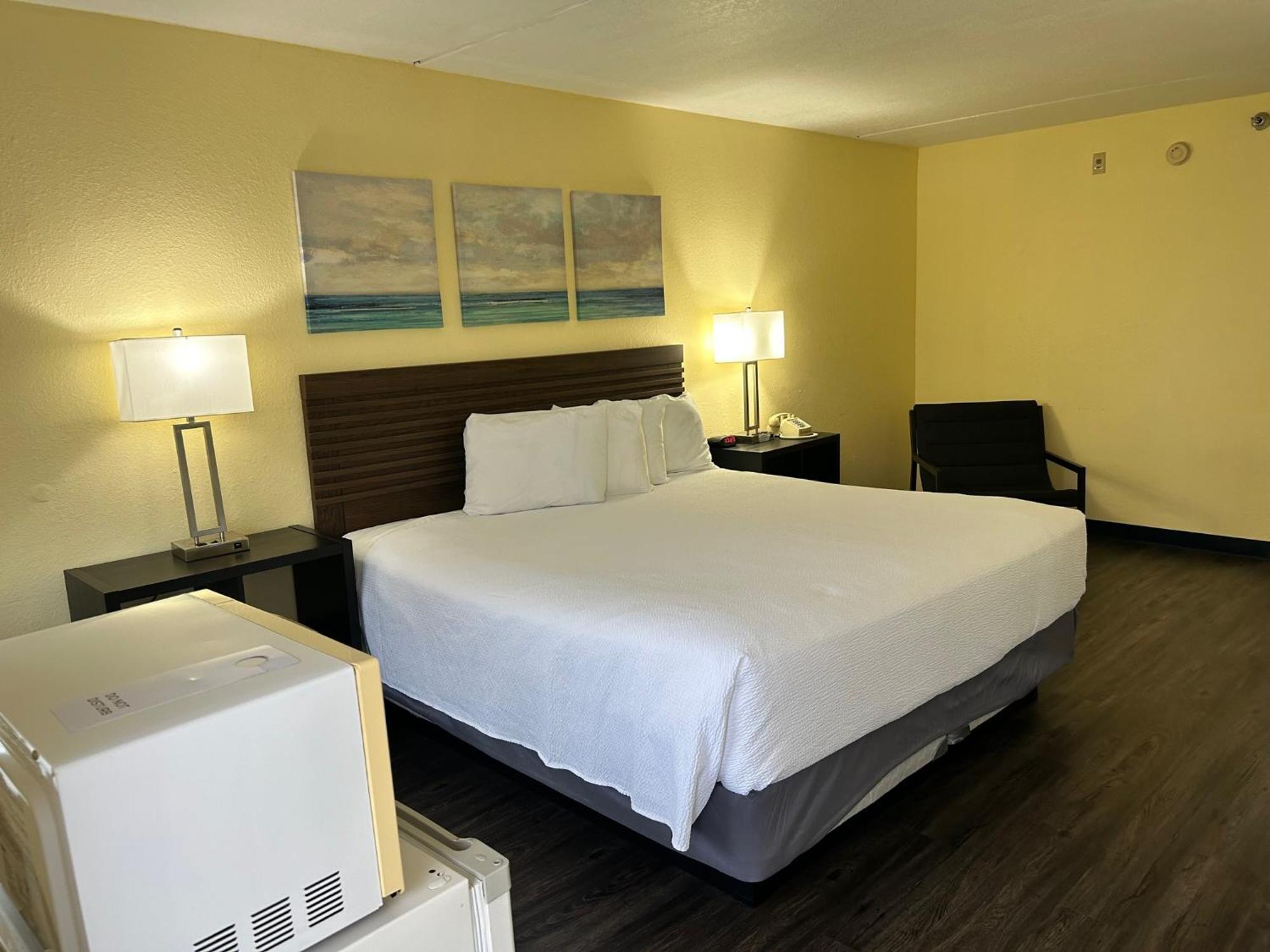 Seven Gables 2*