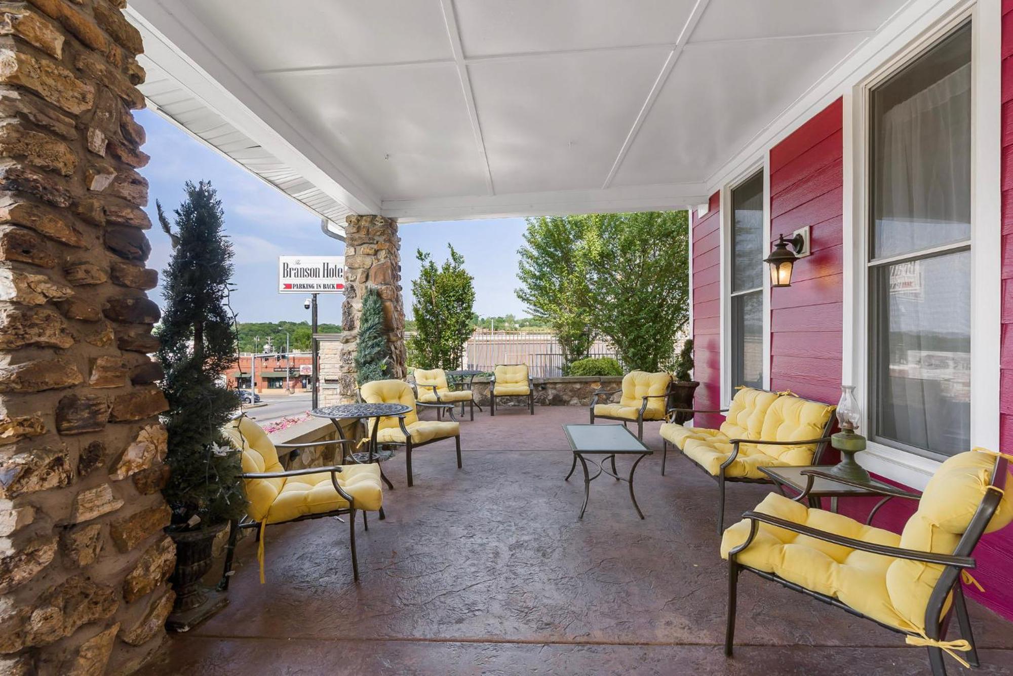 Historic - Horseshoe With King Bed - Downtown - Free Tickets Included Hotel Branson