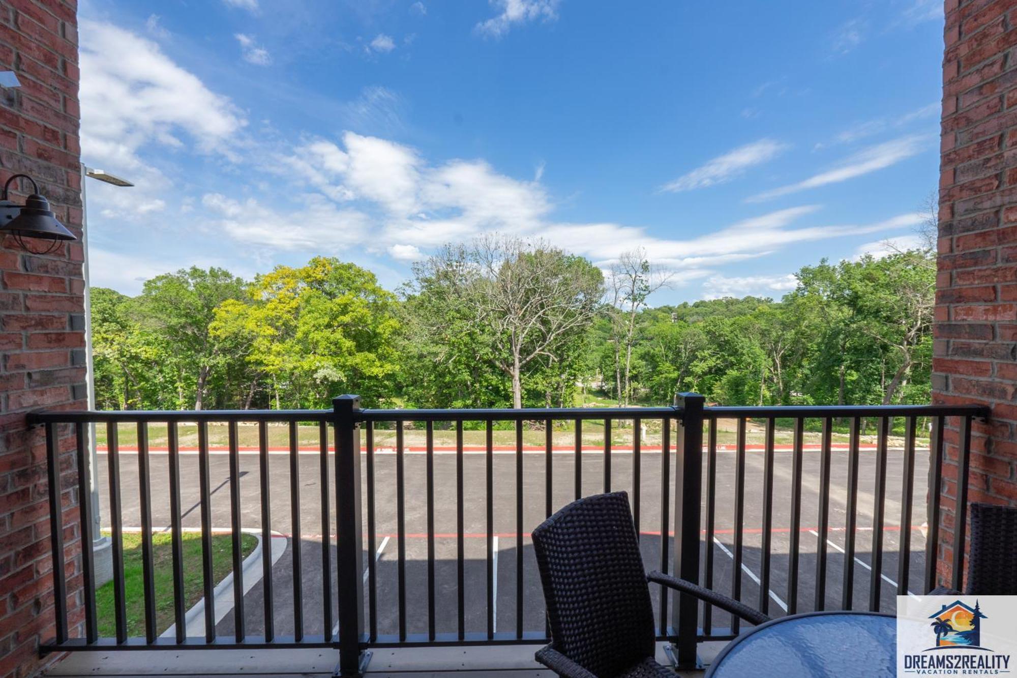 New Build - Walk-in 3br With Arcade Game - Free Attraction Tickets Included -- Fhg-207 * Branson