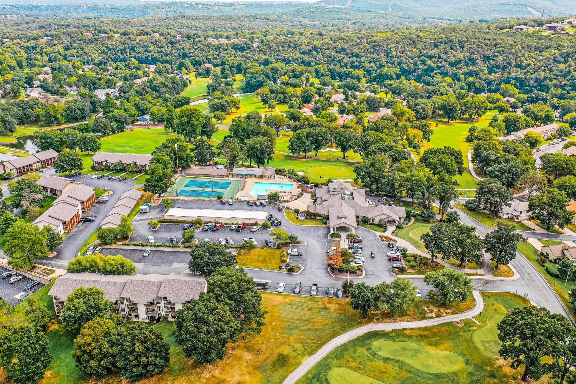 Holiday home Lofty Retreat & Paradise Pointe Branson
