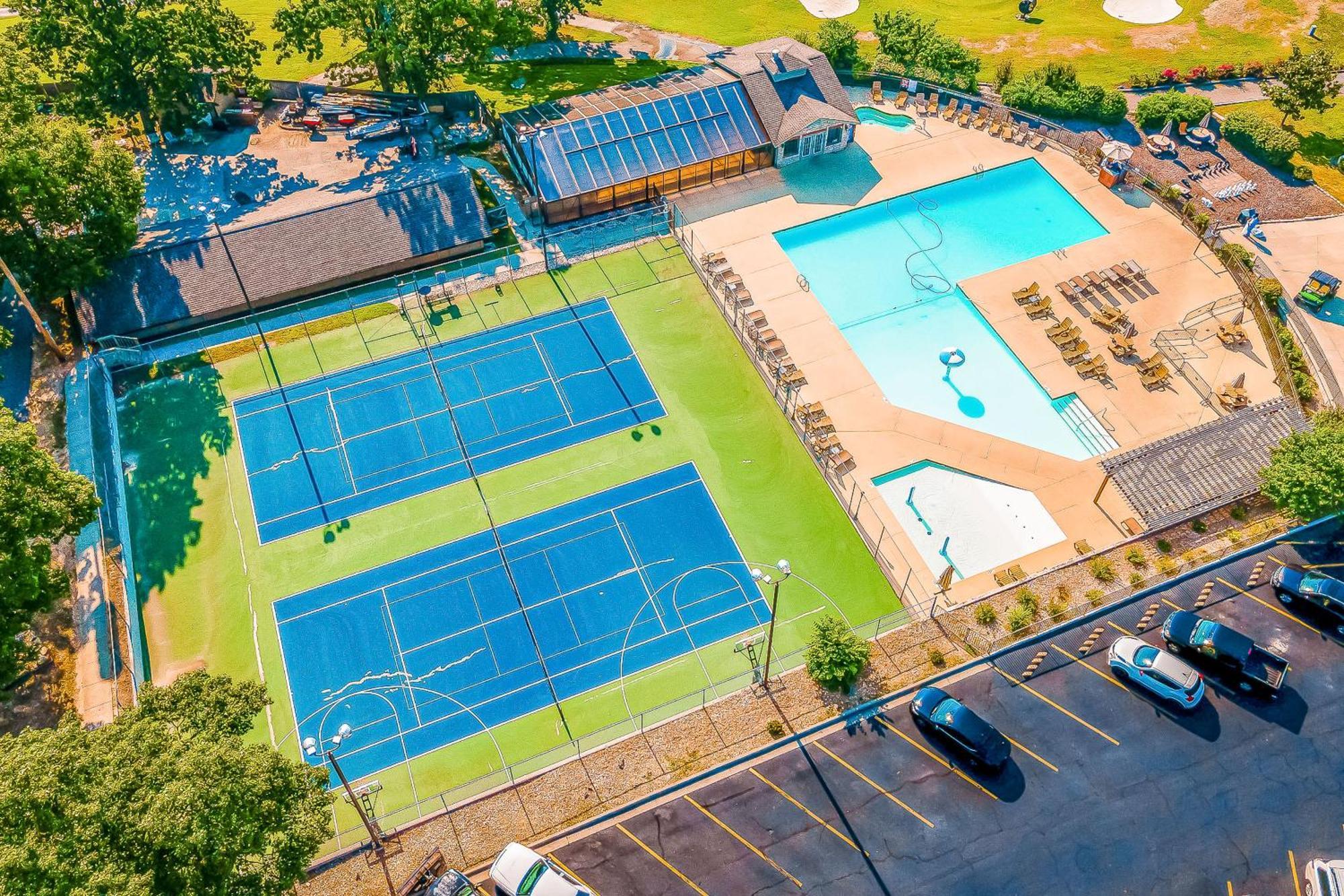 Couples Paradise & Retreat On The 18th Holiday home Branson