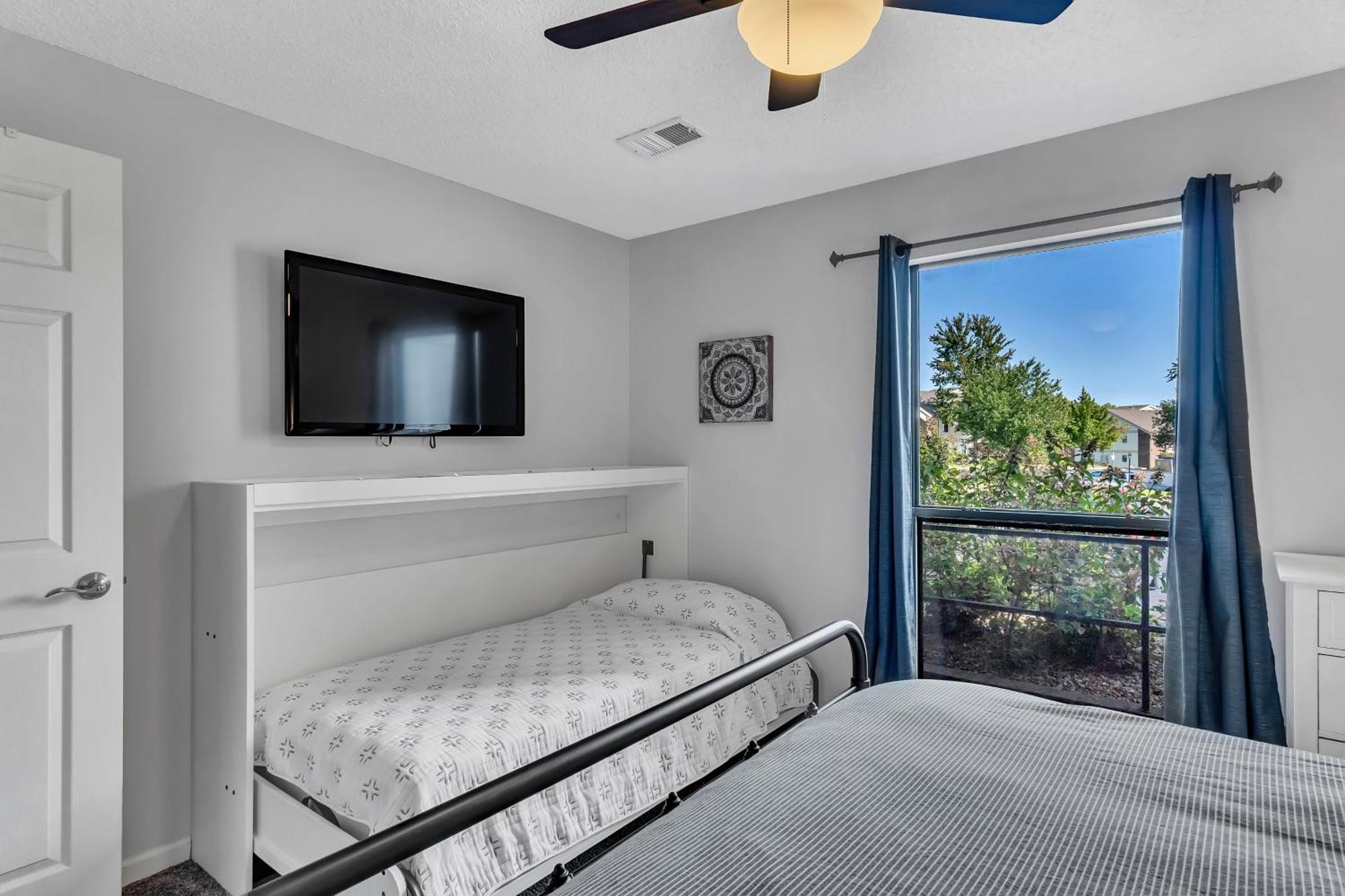 Apartment Bluff Retreat - Sleeps 6 - Heated Pool - Golf *