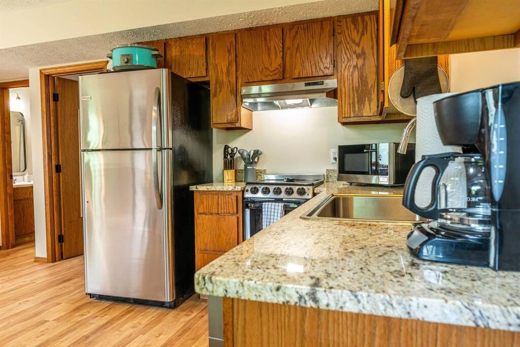 Villa Tribesman 21 On Table Rock *