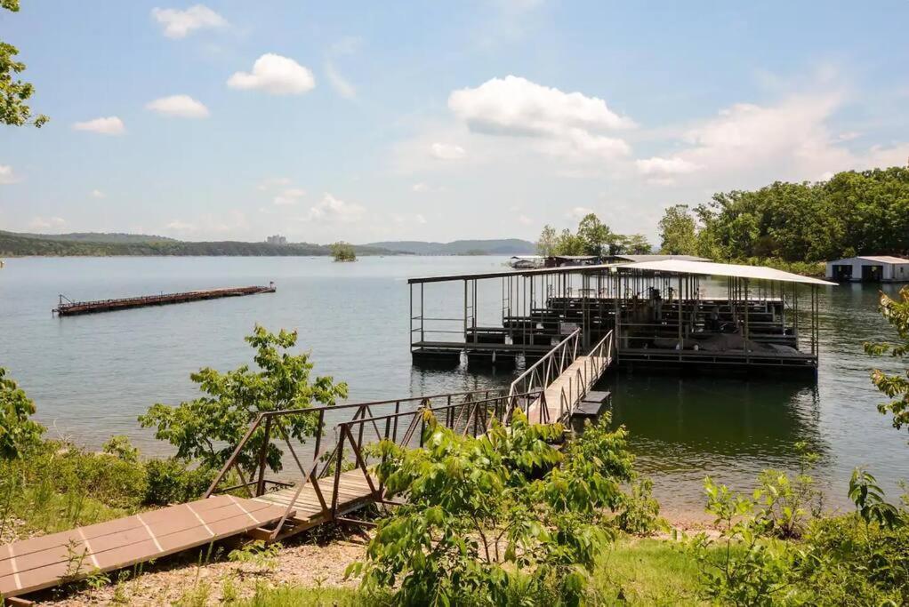 Tribesman 21 On Table Rock Branson