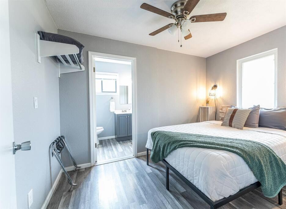 Apartment Indian Point #18 At Tribesman On Table Rock Near Silver Dollar City,