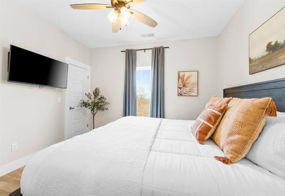 Holiday home Luxury Lakefront: 9br/8.5ba, Views, Peak Comfort Branson