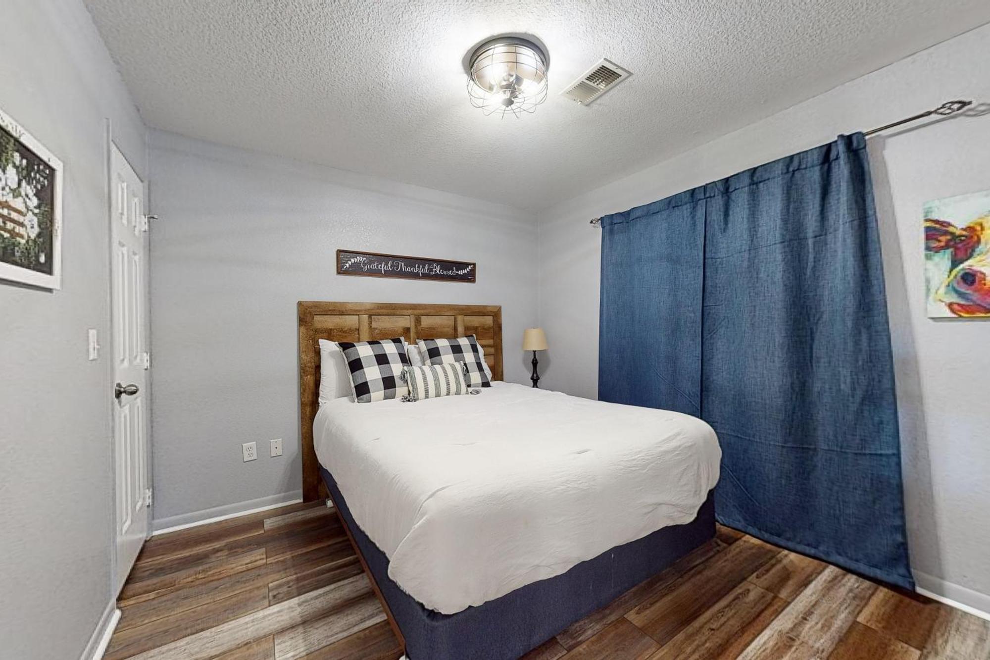 The Spotted Cow Apartment