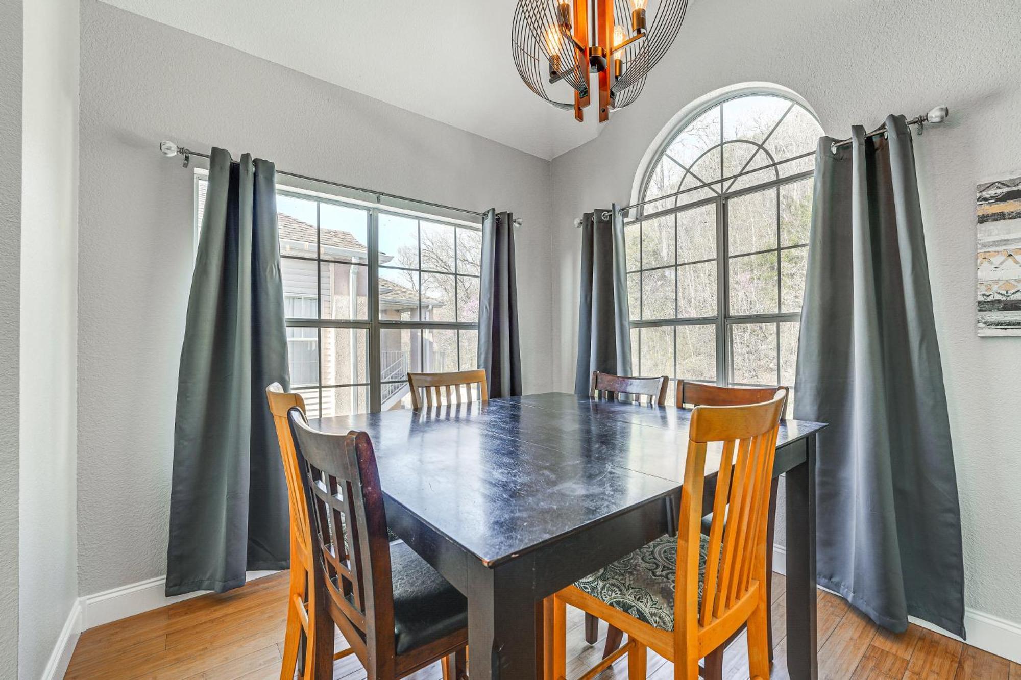 With Amenities And Marina Views! *