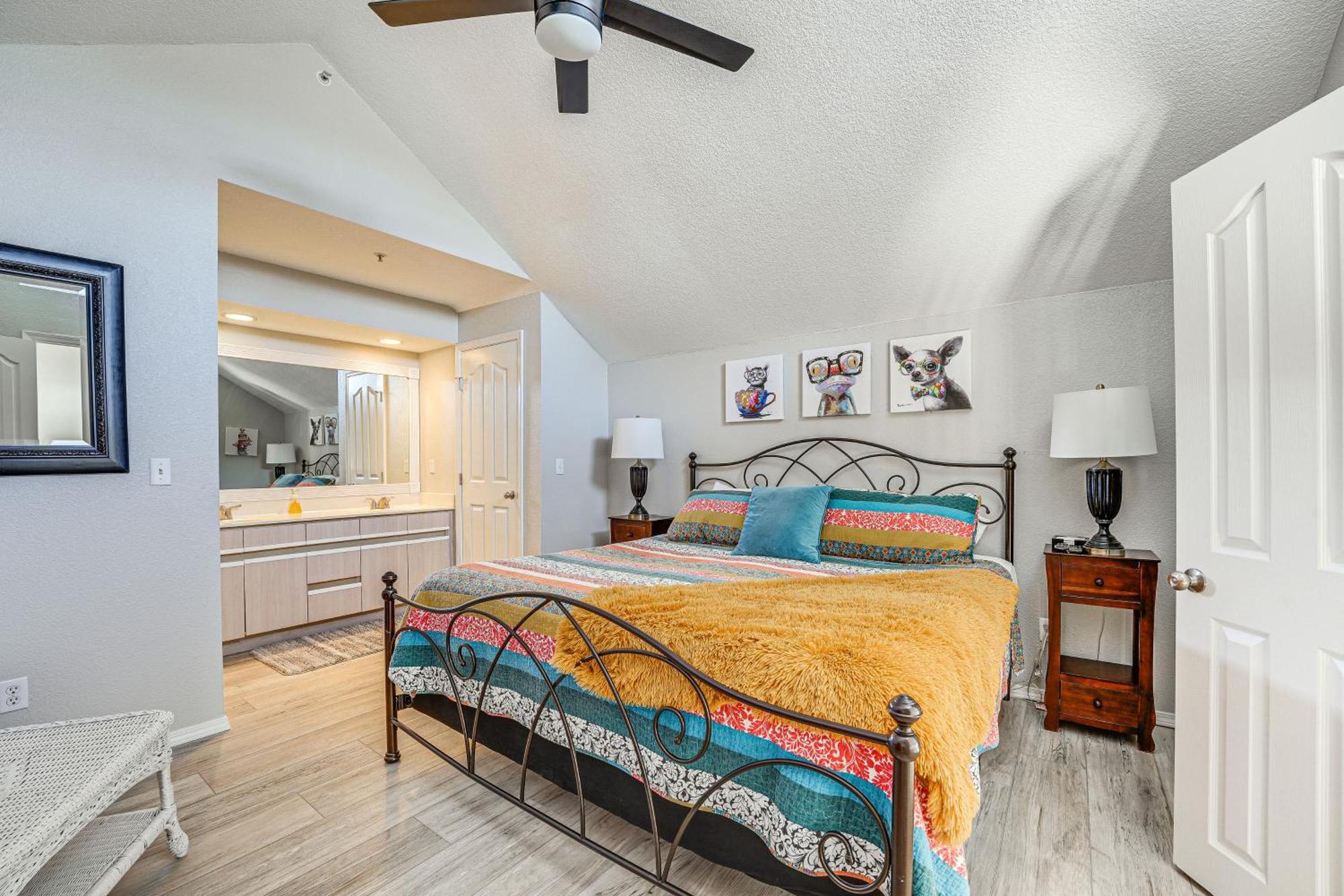 With Amenities And Marina Views!