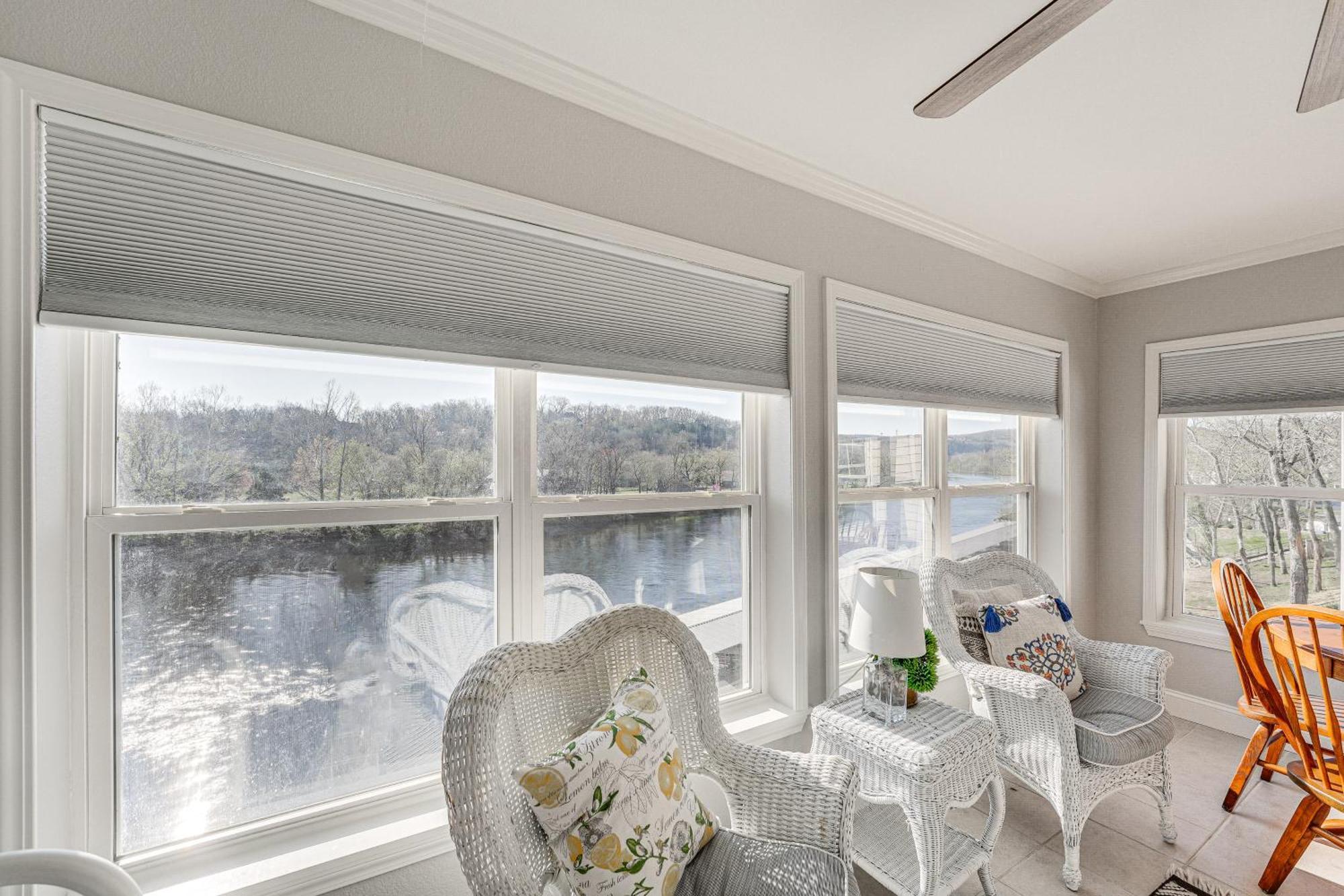 With Amenities And Marina Views! Branson