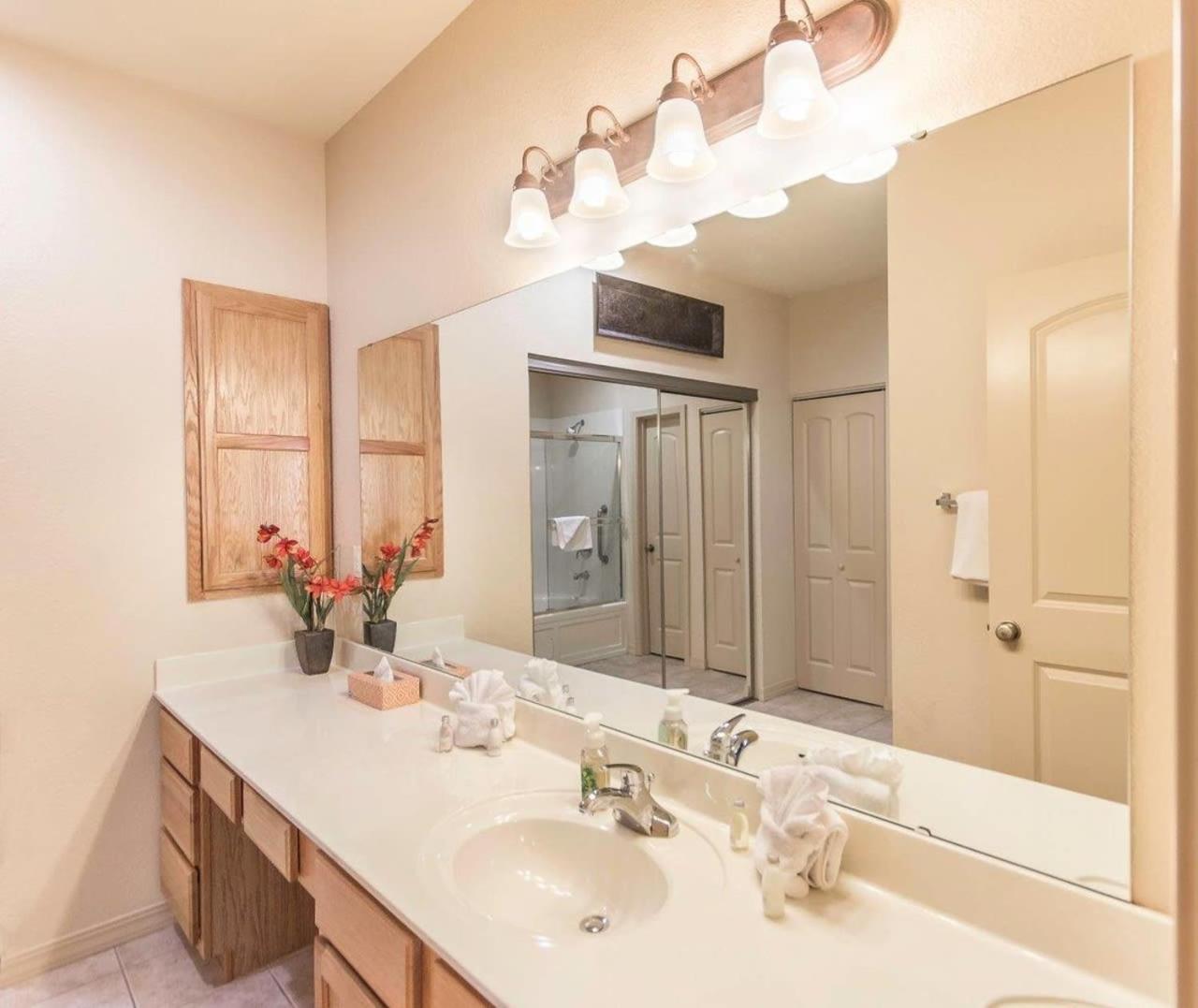 With A Walkout And Elevator Access At Thousand Hills And Next To 76 Apartment *