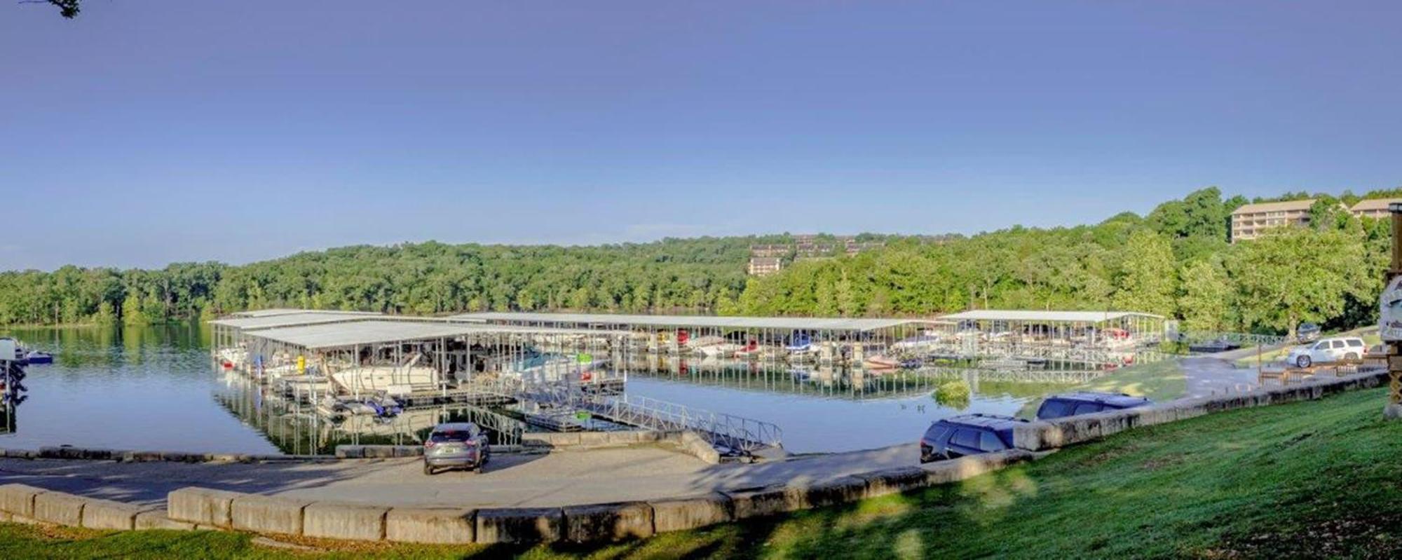 On Table Rock With Views And Pool And Wifi Near Silver Dollar * Branson
