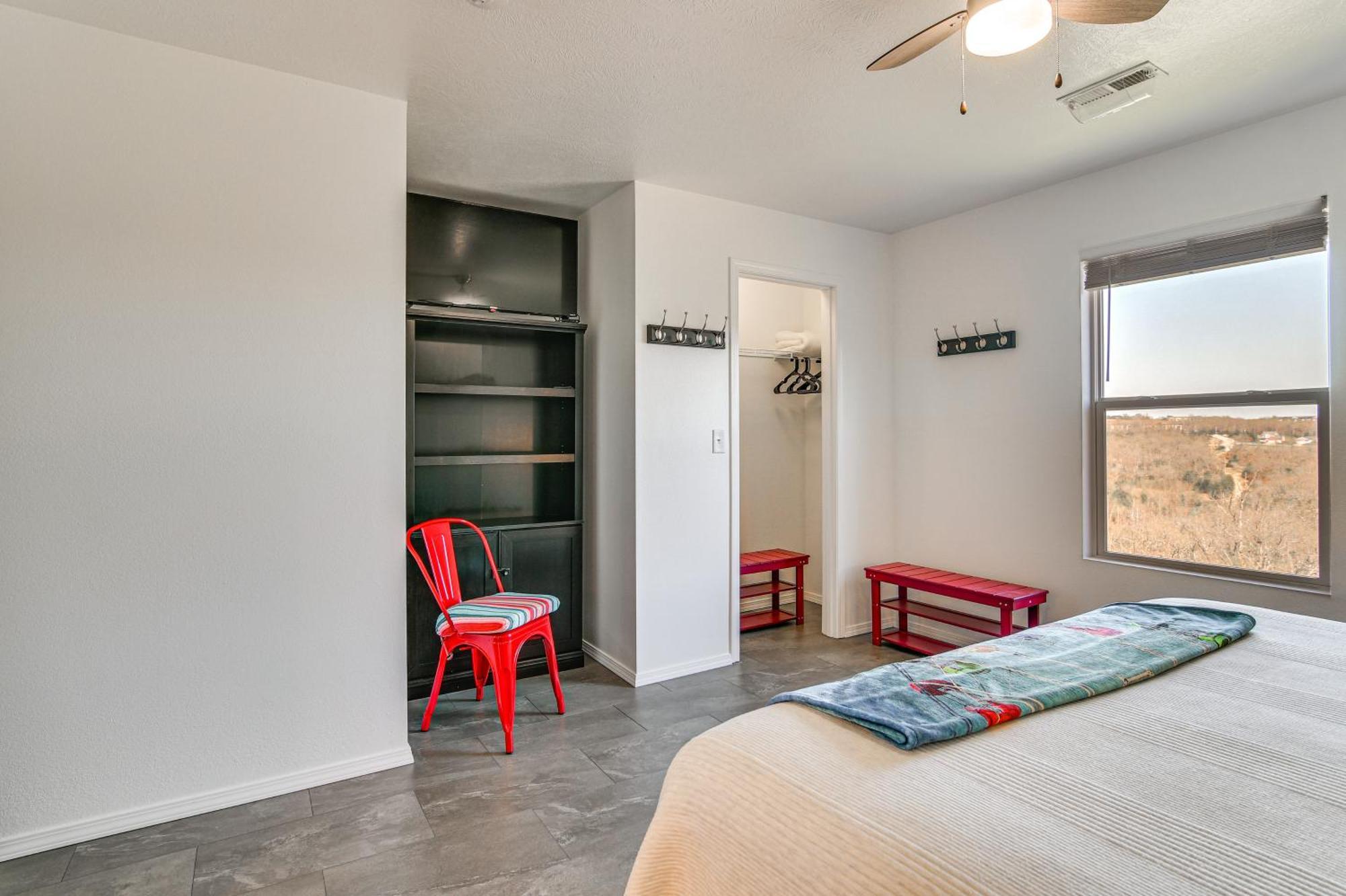 Retreat With Balcony Near Silver Dollar Apartment Branson