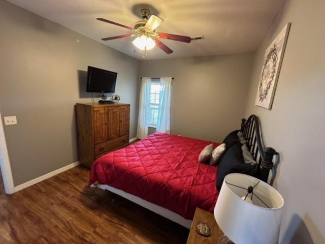 Apartment Lakefront And View Indian Point With Boat Slip Branson