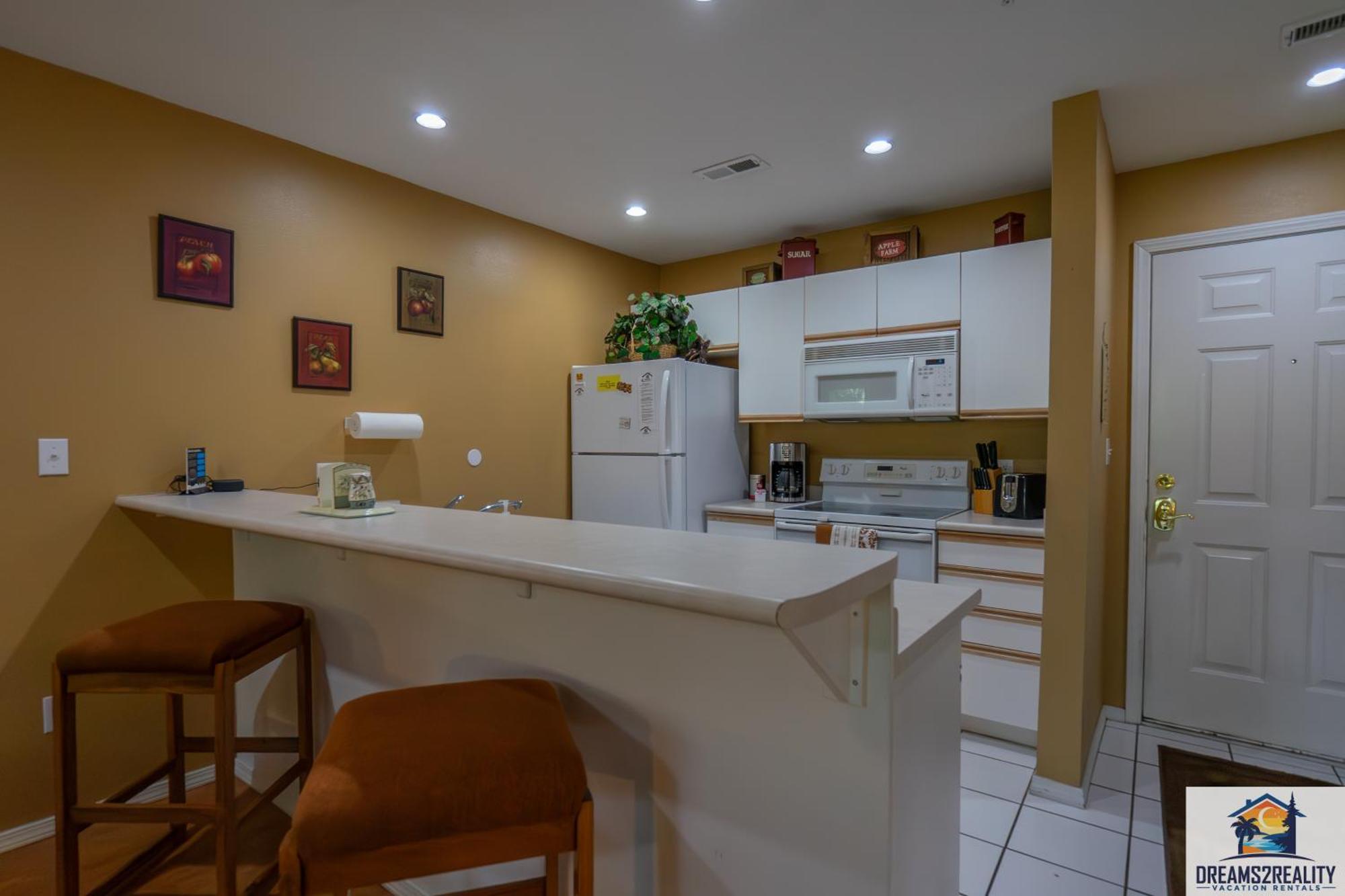 Holiday home 2br - King Beds - Near The 76 Strip - Free Tickets Included - Ch1-1